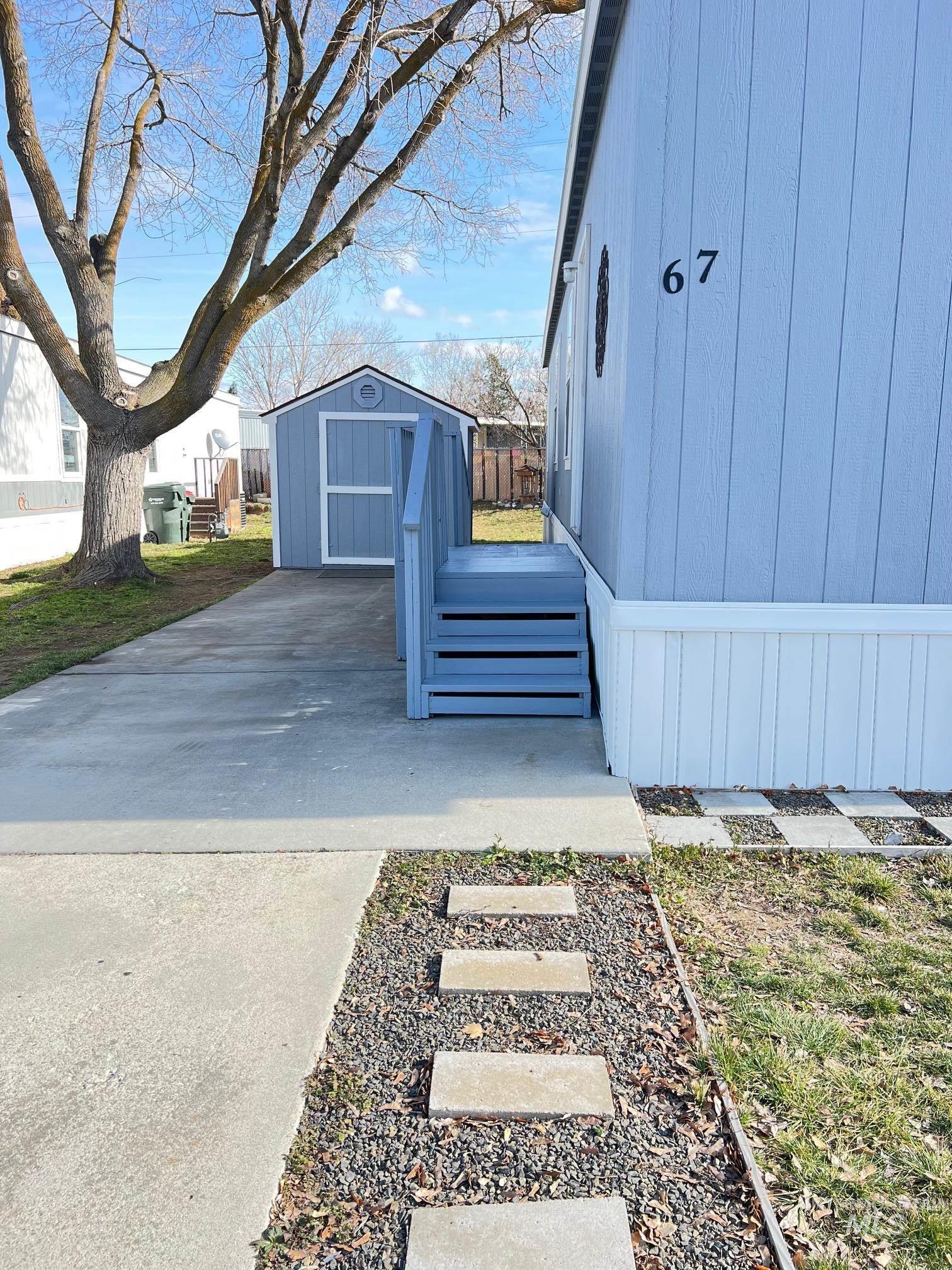 424 W Cherry Ln, Meridian, Idaho 83642, 2 Bedrooms, 1 Bathroom, Residential For Sale, Price $99,900,MLS 98974965