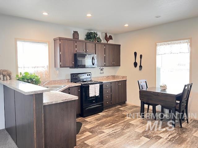 424 W Cherry Ln, Meridian, Idaho 83642, 2 Bedrooms, 1 Bathroom, Residential For Sale, Price $99,900,MLS 98974965