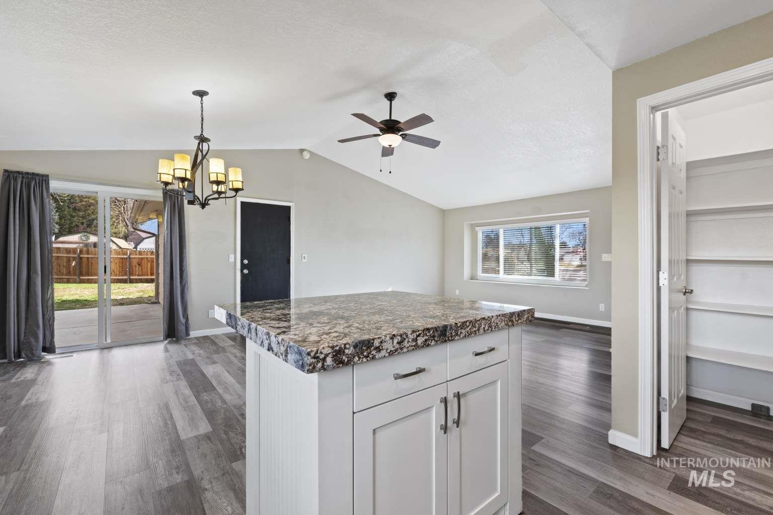 1000 S Egurrola Pl., Boise, Idaho 83709, 3 Bedrooms, 2 Bathrooms, Residential For Sale, Price $434,000,MLS 98974966