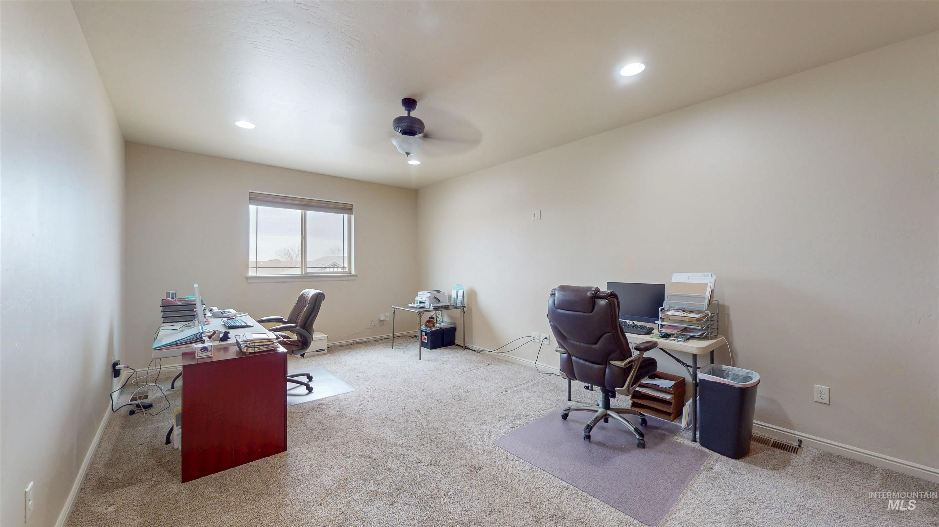 548 Sun Terrace Dr., Twin Falls, Idaho 83301, 5 Bedrooms, 2 Bathrooms, Residential For Sale, Price $699,900,MLS 98974967