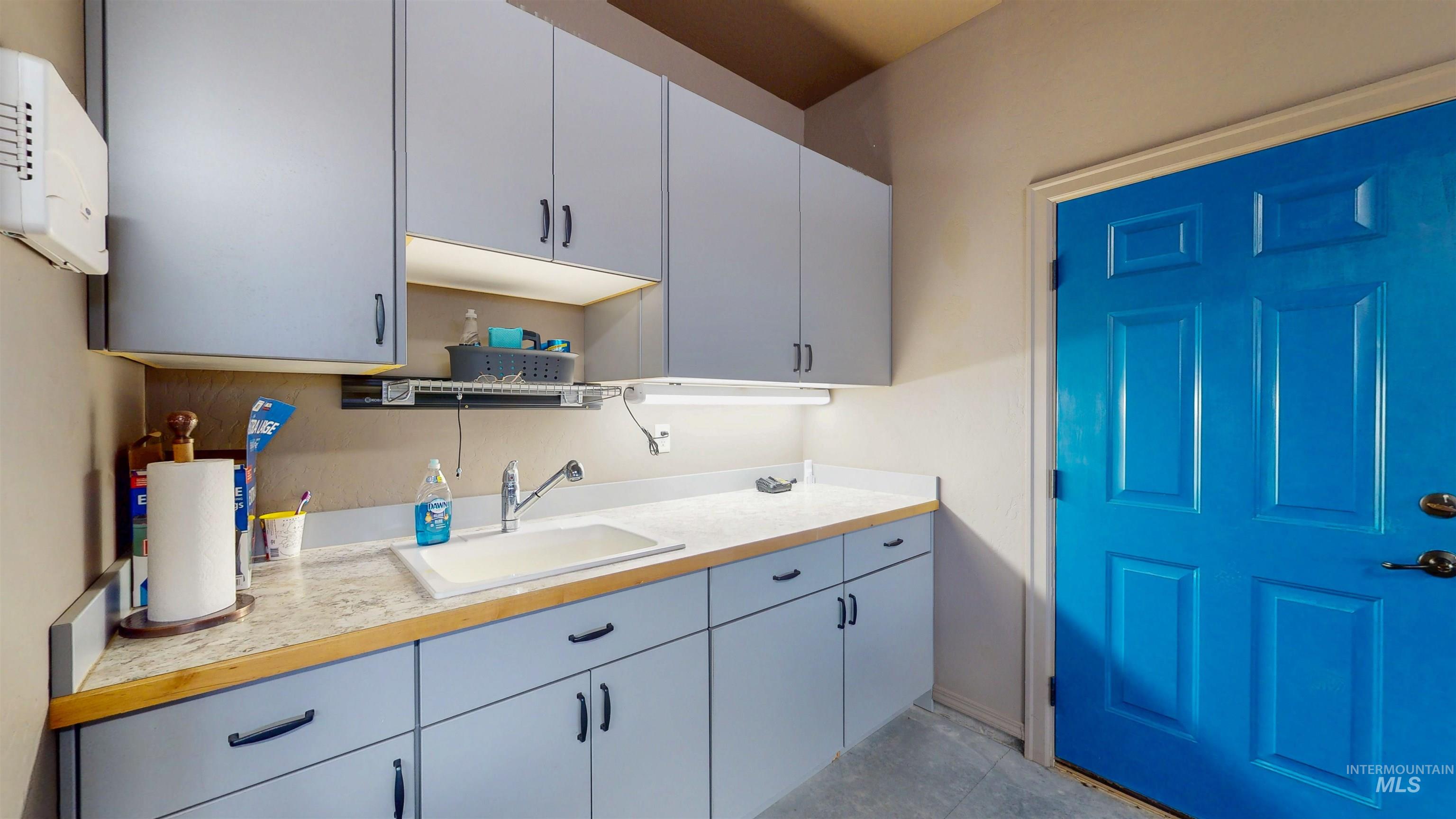 548 Sun Terrace Dr., Twin Falls, Idaho 83301, 5 Bedrooms, 2 Bathrooms, Residential For Sale, Price $699,900,MLS 98974967