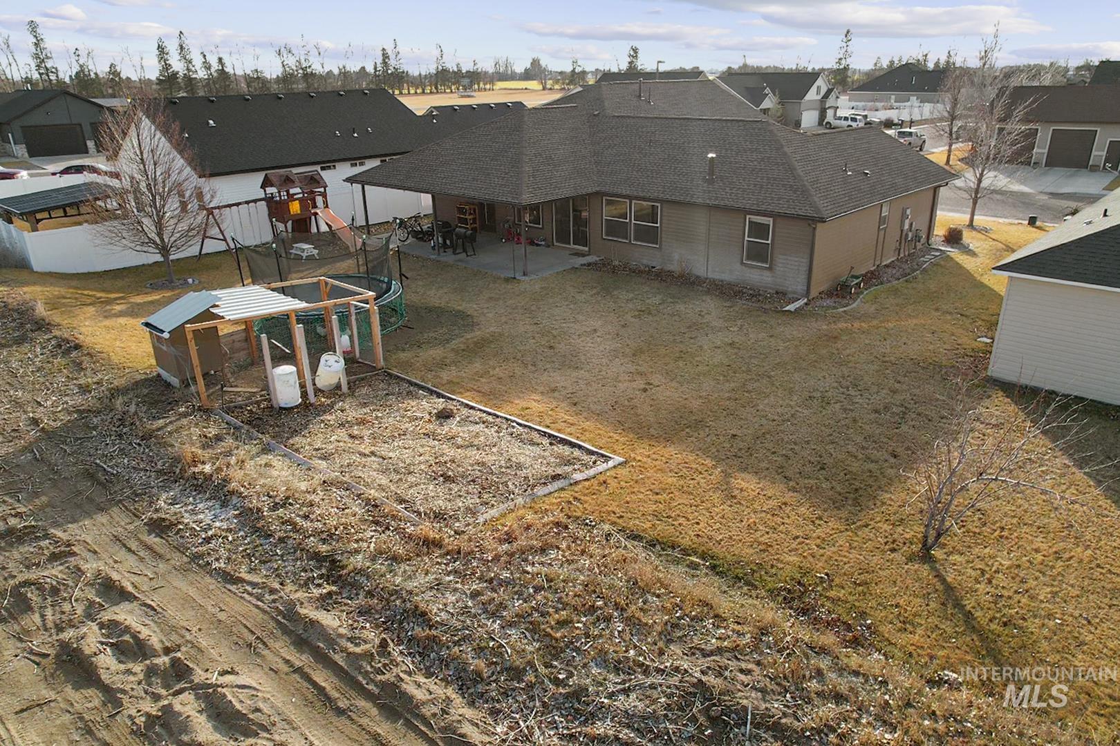 2002 Red Tail St, Rupert, Idaho 83350-5507, 4 Bedrooms, 2 Bathrooms, Residential For Sale, Price $465,000,MLS 98974968