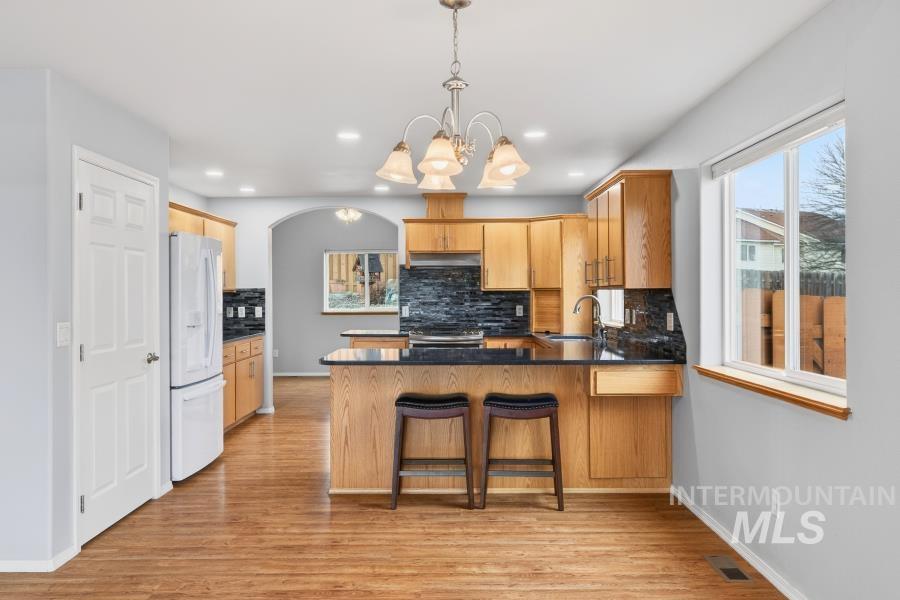 2942 Spruce St, Lewiston, Idaho 83501, 2 Bedrooms, 2 Bathrooms, Residential For Sale, Price $397,000,MLS 98974969