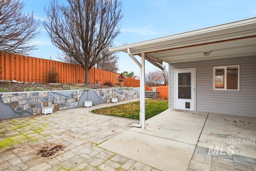 2942 Spruce St, Lewiston, Idaho 83501, 2 Bedrooms, 2 Bathrooms, Residential For Sale, Price $397,000,MLS 98974969