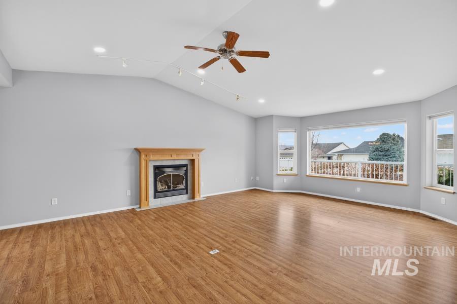 2942 Spruce St, Lewiston, Idaho 83501, 2 Bedrooms, 2 Bathrooms, Residential For Sale, Price $397,000,MLS 98974969