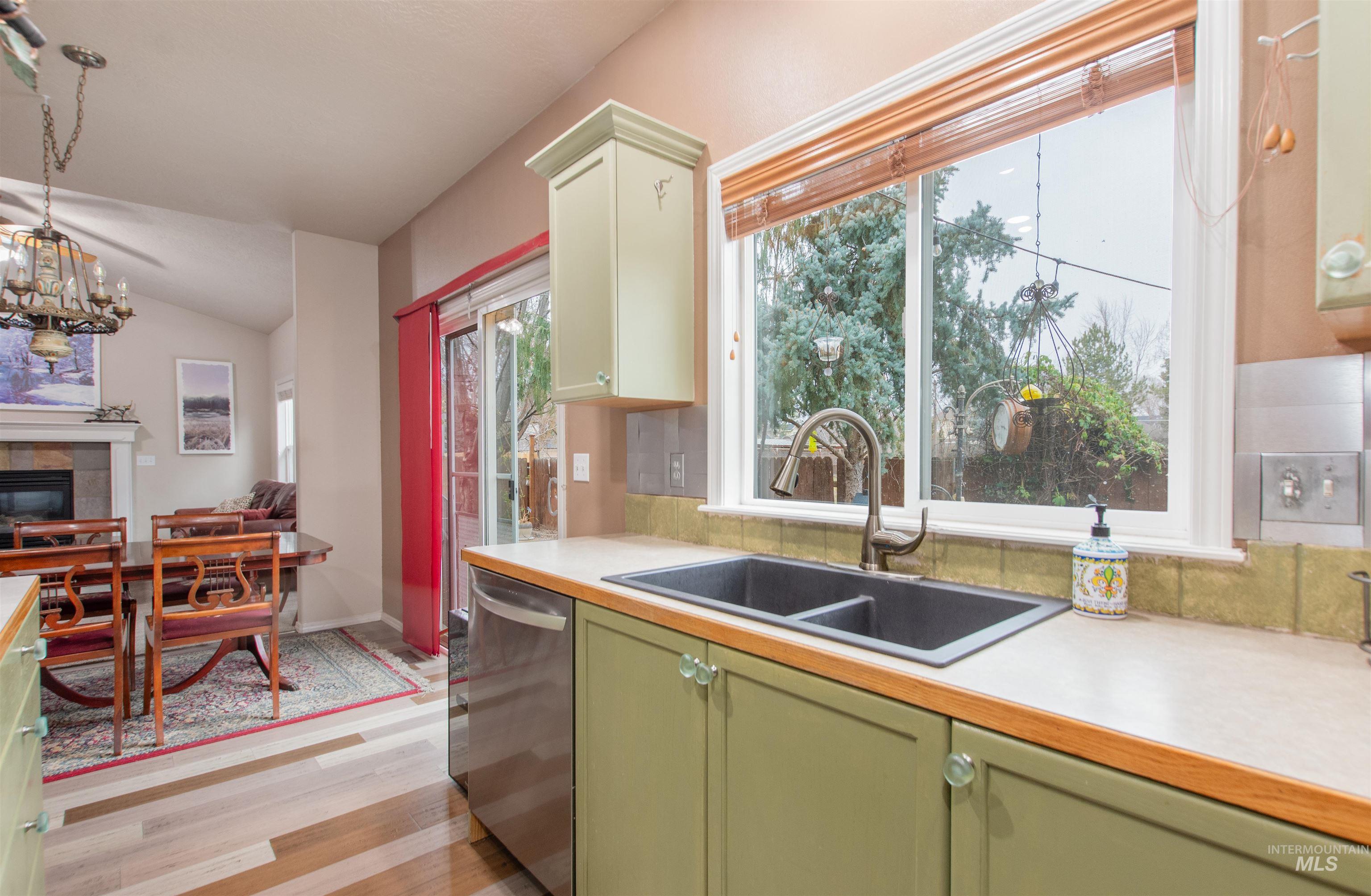 8888 W Hepburn Ln, Garden City, Idaho 83714, 3 Bedrooms, 2.5 Bathrooms, Residential For Sale, Price $649,900,MLS 98974973