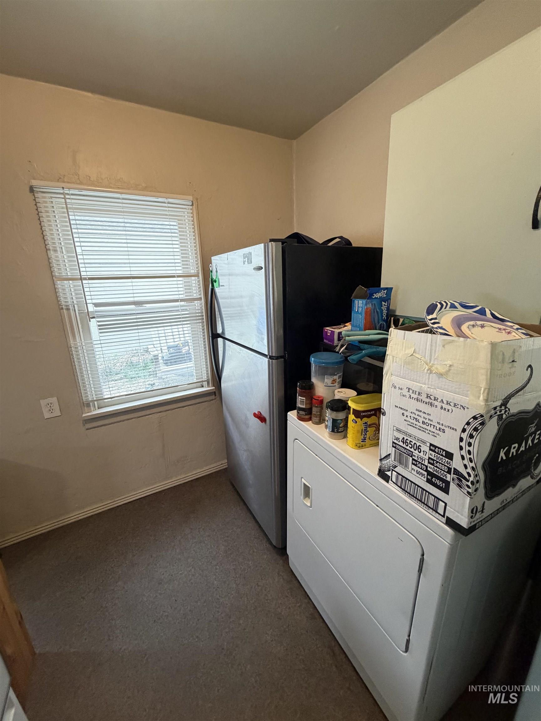 661 SW 3rd St, Ontario, Oregon 97914, 3 Bedrooms, 2 Bathrooms, Residential For Sale, Price $325,000,MLS 98974975