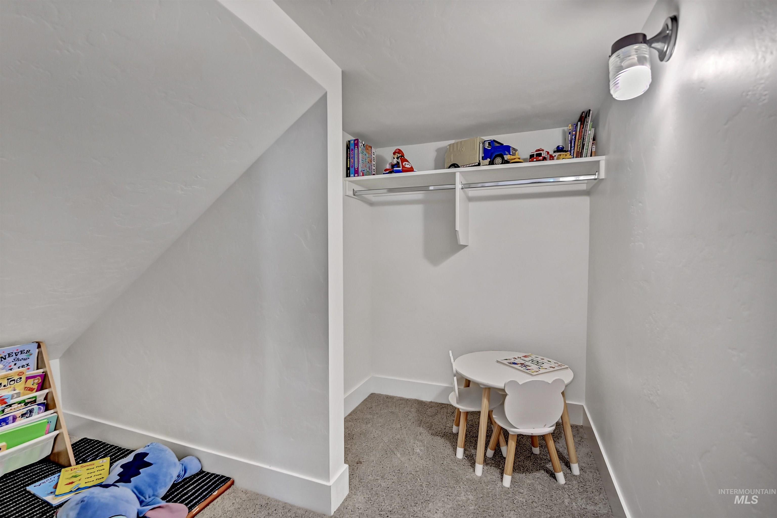 12214 N Barn Owl Way, Boise, Idaho 83714, 5 Bedrooms, 3.5 Bathrooms, Residential For Sale, Price $1,489,000, 98974976