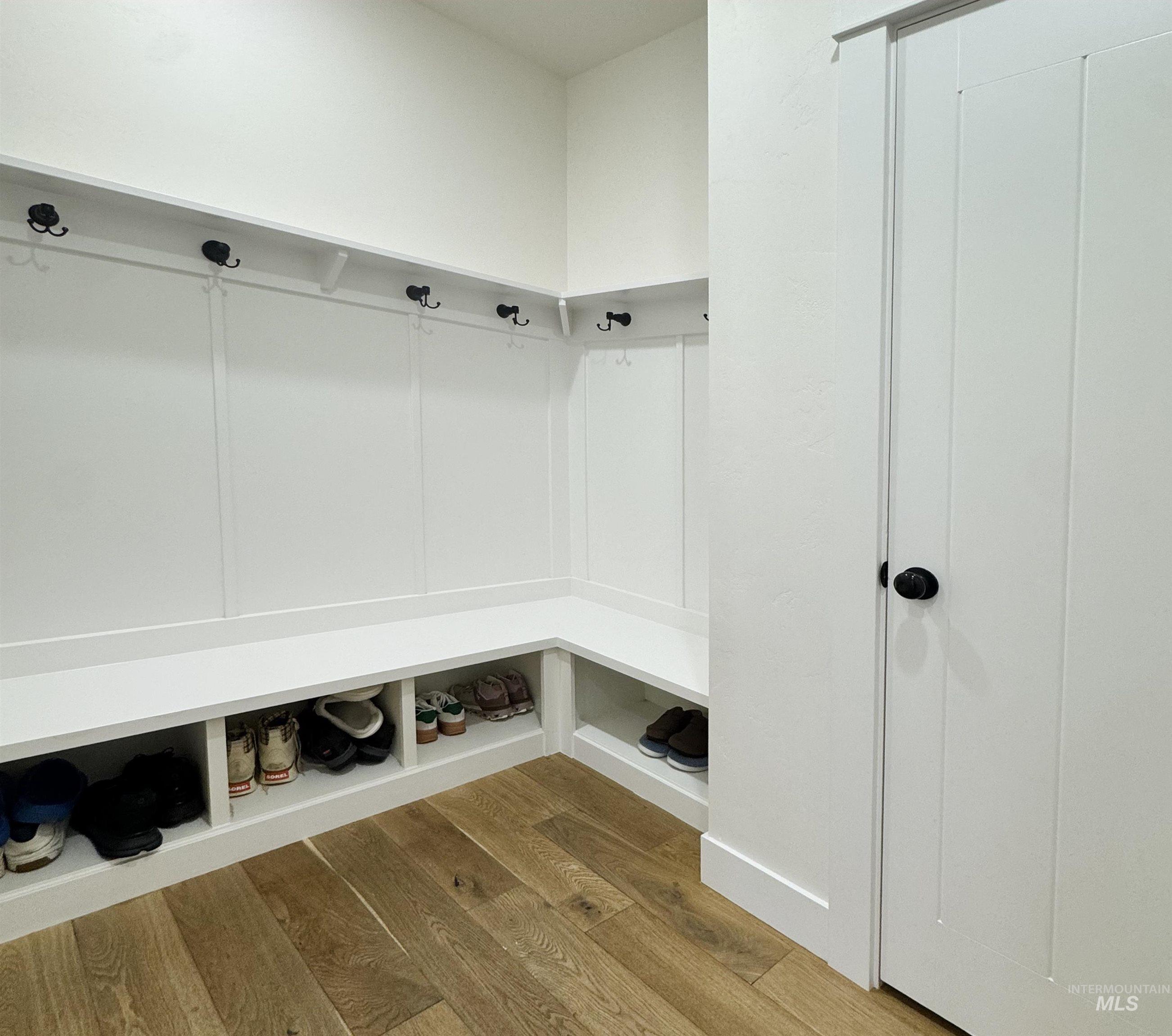 12214 N Barn Owl Way, Boise, Idaho 83714, 5 Bedrooms, 3.5 Bathrooms, Residential For Sale, Price $1,489,000, 98974976