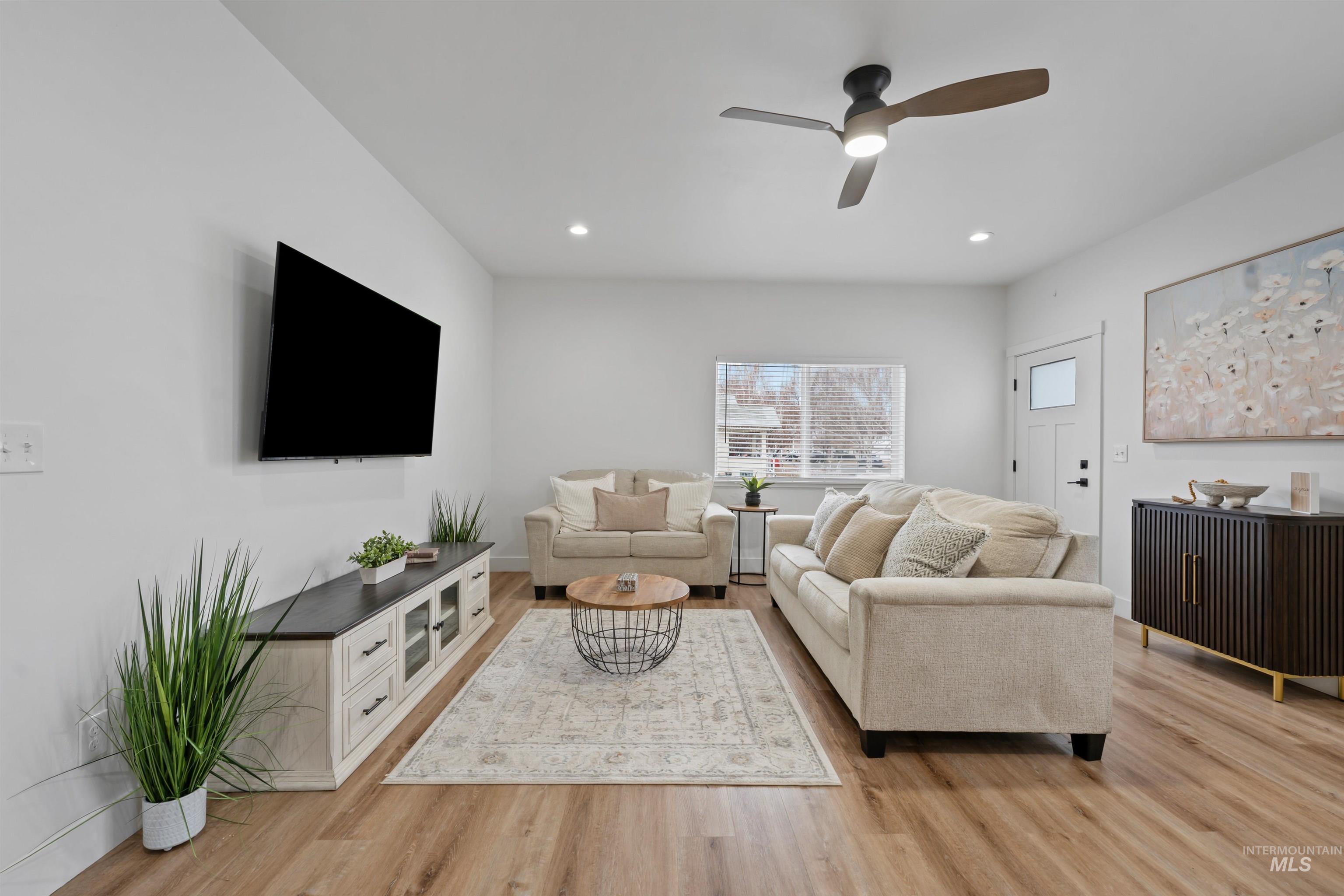 1700 Albion Ave, Burley, Idaho 83318, 2 Bedrooms, 2 Bathrooms, Residential Income For Sale, Price $535,000,MLS 98974983