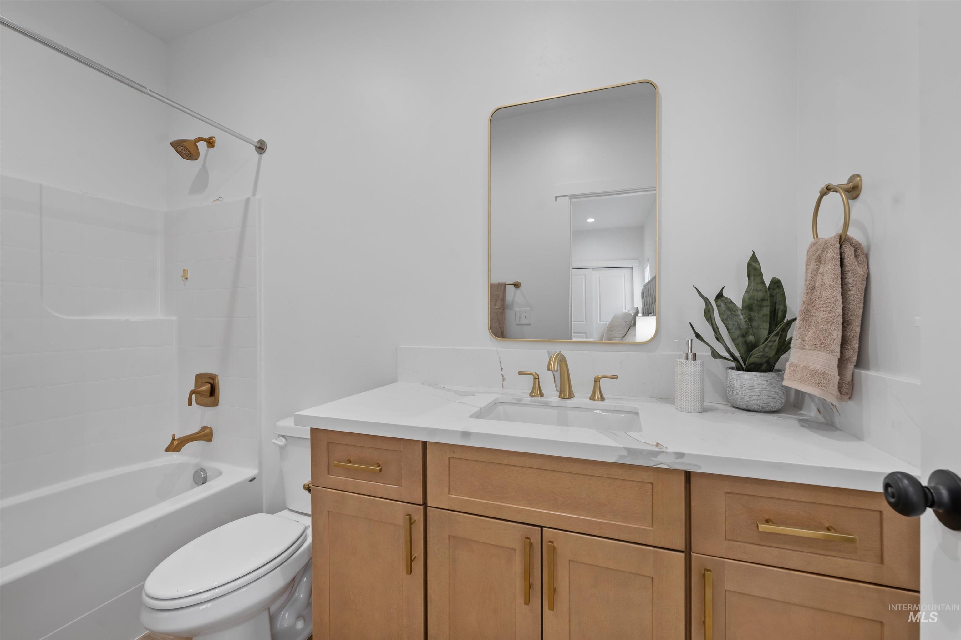 1700 Albion Ave, Burley, Idaho 83318, 2 Bedrooms, 2 Bathrooms, Residential Income For Sale, Price $535,000,MLS 98974983