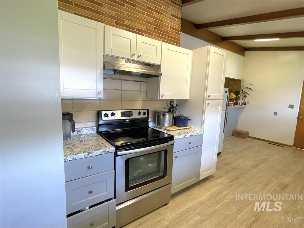 1036 SW 1St Ave, Ontario, Oregon 97914, 3 Bedrooms, 2 Bathrooms, Residential For Sale, Price $350,000,MLS 98974985