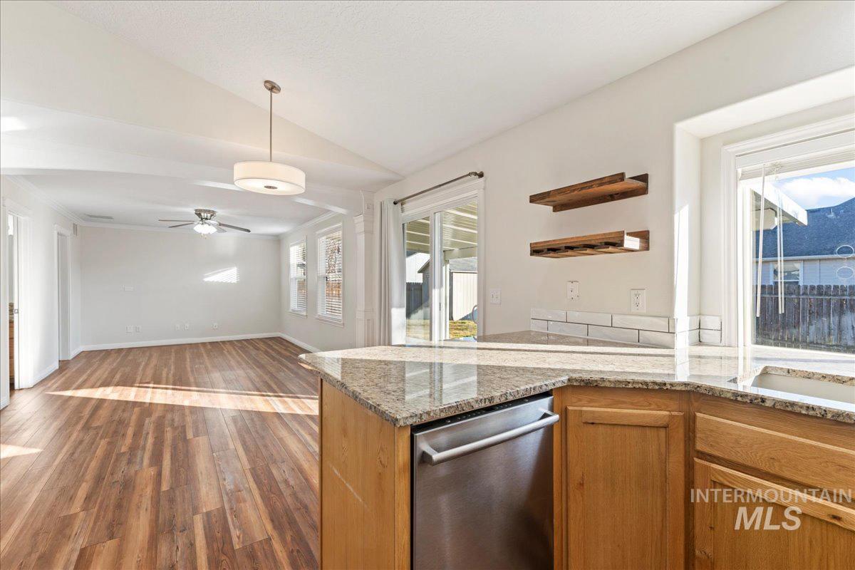 4297 E English Dr., Meridian, Idaho 83642, 4 Bedrooms, 2.5 Bathrooms, Residential For Sale, Price $470,000,MLS 98974986