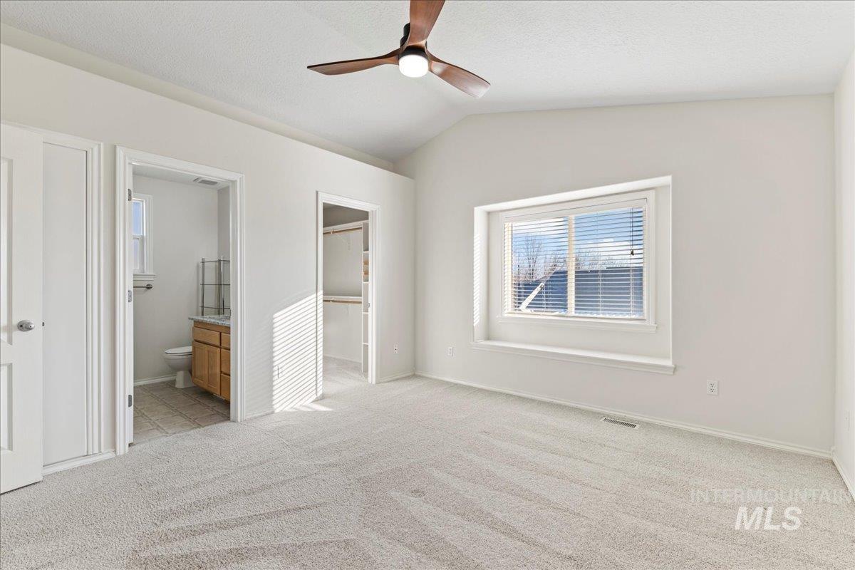 4297 E English Dr., Meridian, Idaho 83642, 4 Bedrooms, 2.5 Bathrooms, Residential For Sale, Price $470,000,MLS 98974986