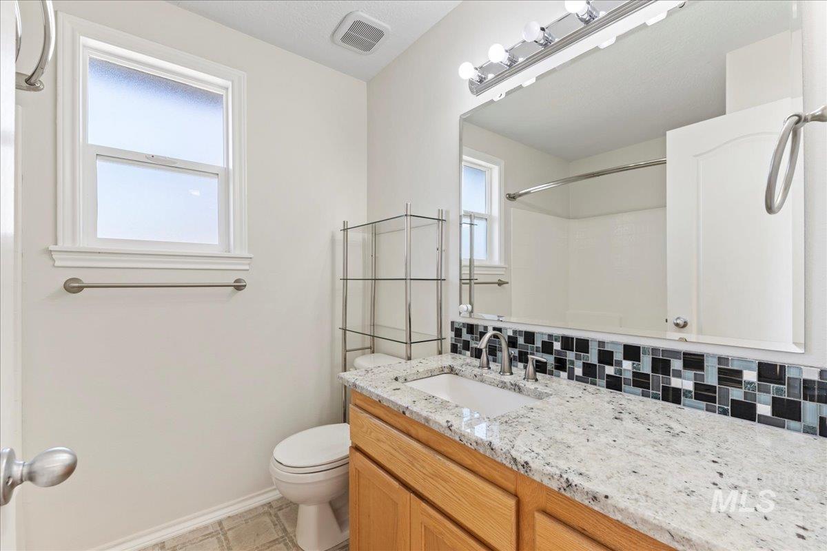 4297 E English Dr., Meridian, Idaho 83642, 4 Bedrooms, 2.5 Bathrooms, Residential For Sale, Price $470,000,MLS 98974986