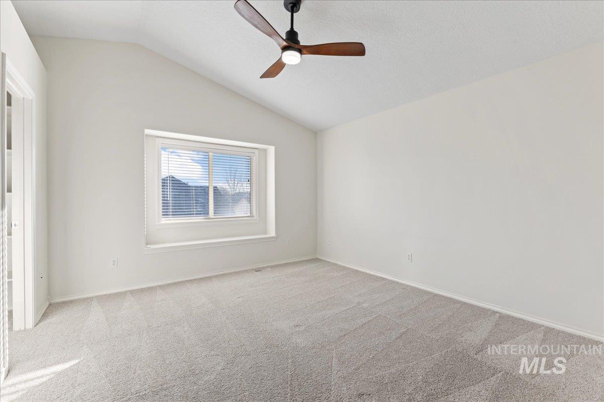 4297 E English Dr., Meridian, Idaho 83642, 4 Bedrooms, 2.5 Bathrooms, Residential For Sale, Price $470,000,MLS 98974986