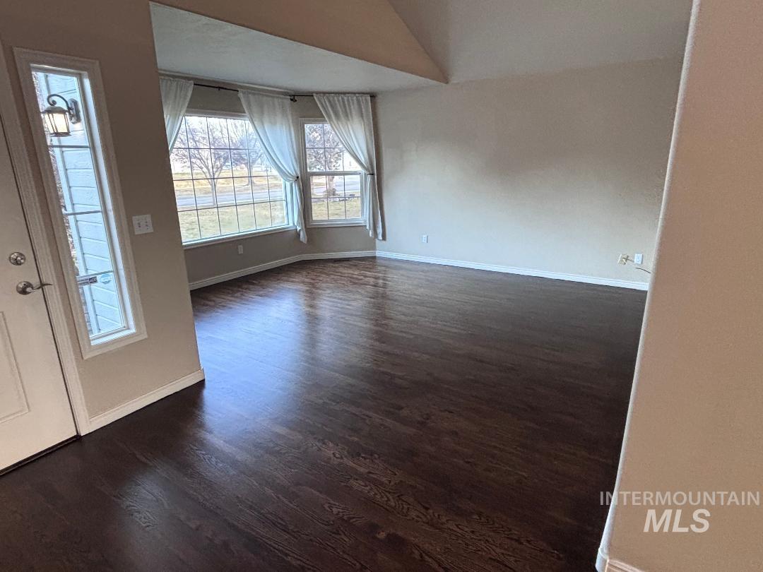 10497 W Carolina, Boise, Idaho 83709, 4 Bedrooms, 3 Bathrooms, Residential For Sale, Price $529,900,MLS 98974989