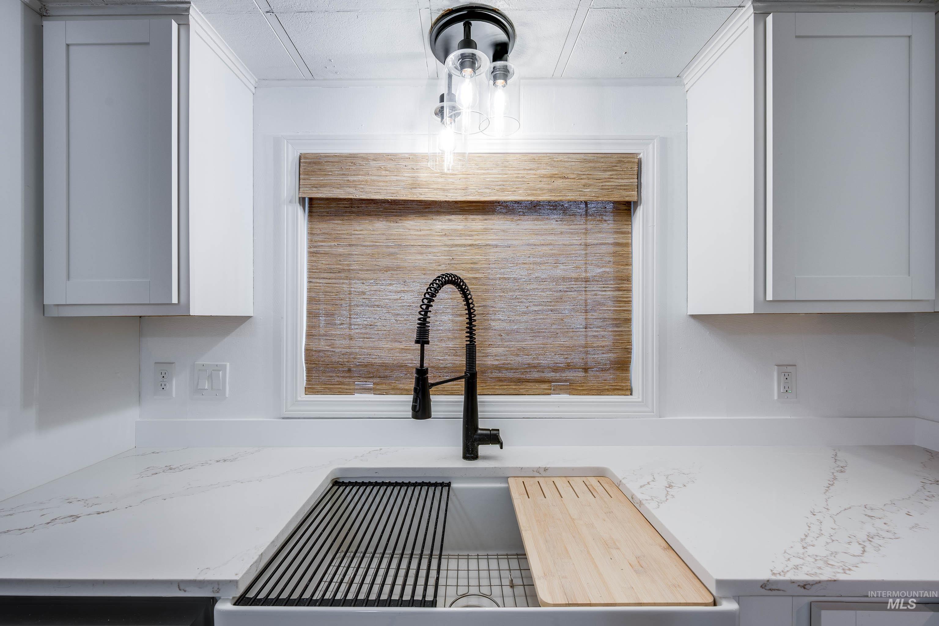 411 N Almon St. #304, Moscow, Idaho 83843, 2 Bedrooms, 1 Bathroom, Residential For Sale, Price $72,900,MLS 98974992