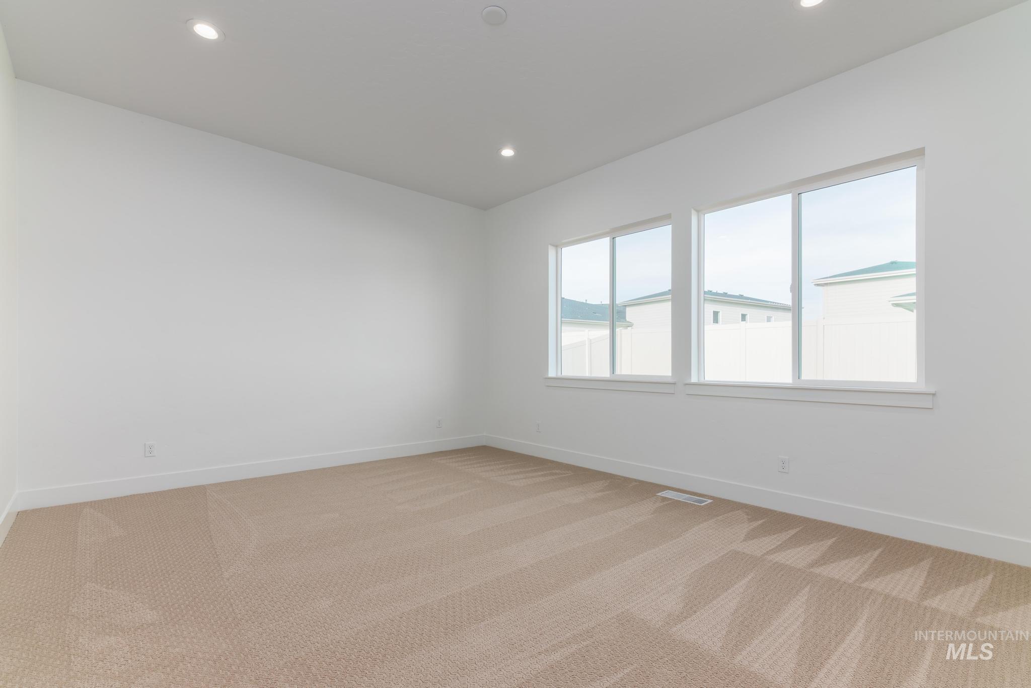 9100 W Moonglade St, Star, Idaho 83669, 4 Bedrooms, 3 Bathrooms, Residential For Sale, Price $709,000,MLS 98974994