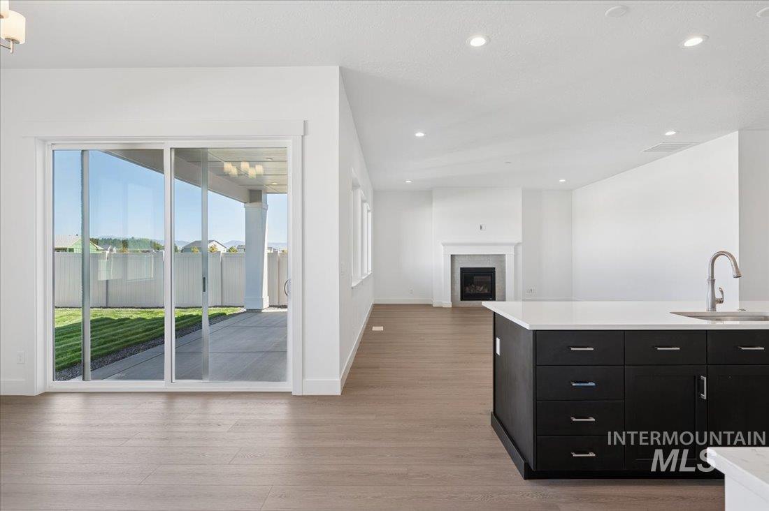 9074 W Moonglade St, Star, Idaho 83669, 4 Bedrooms, 3 Bathrooms, Residential For Sale, Price $709,000,MLS 98974996