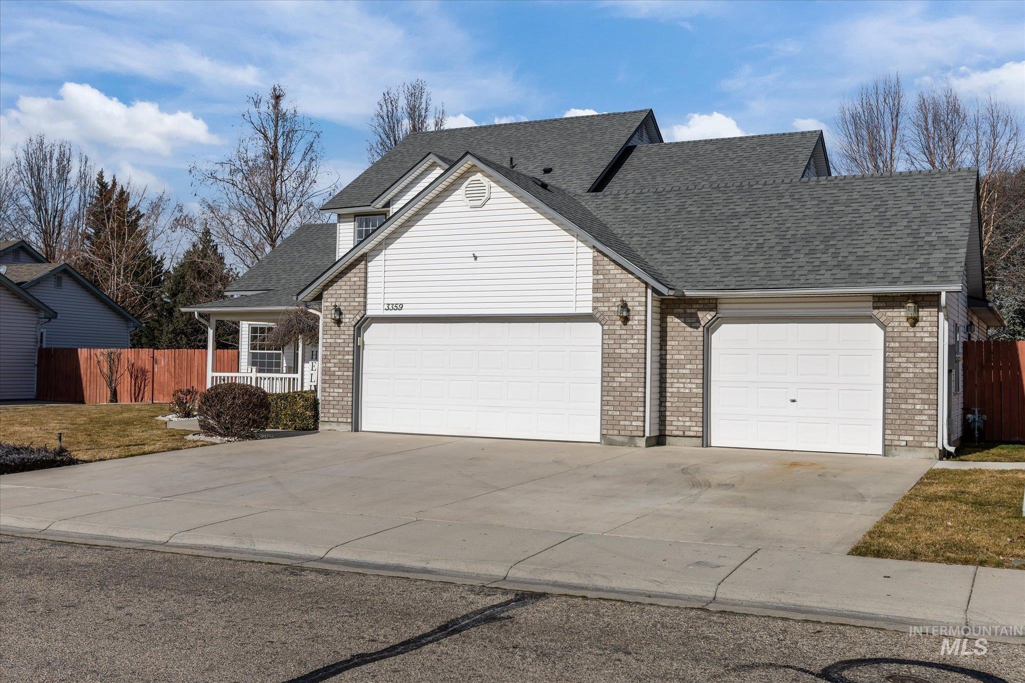 3359 N Summerfield Way, Meridian, Idaho 83646, 4 Bedrooms, 2.5 Bathrooms, Residential For Sale, Price $550,000,MLS 98975000