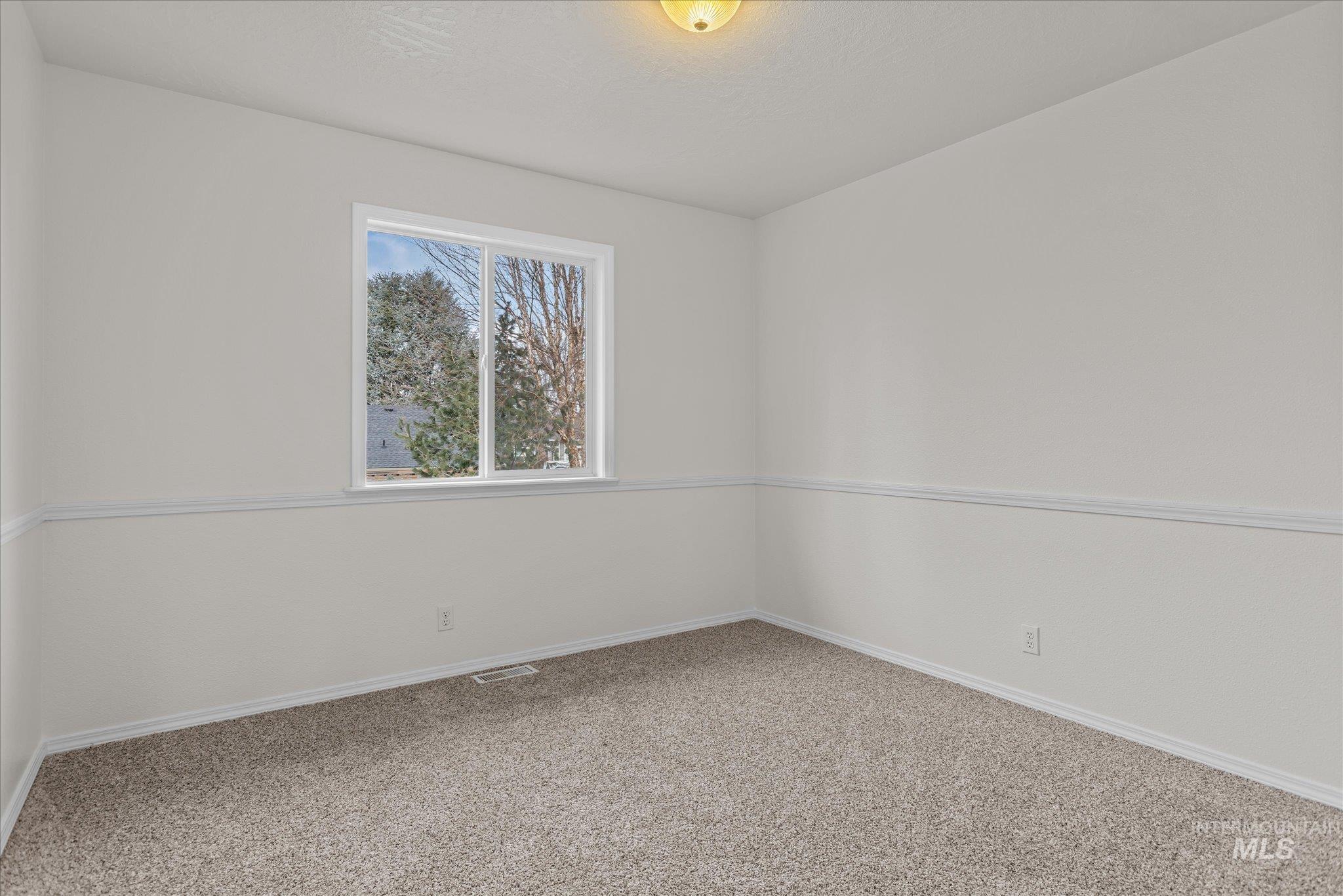 3359 N Summerfield Way, Meridian, Idaho 83646, 4 Bedrooms, 2.5 Bathrooms, Residential For Sale, Price $550,000,MLS 98975000