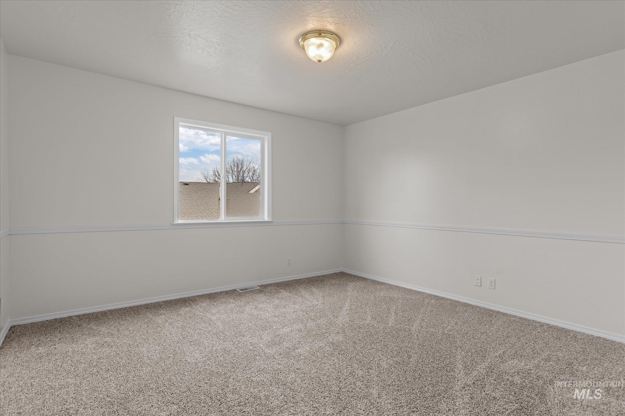 3359 N Summerfield Way, Meridian, Idaho 83646, 4 Bedrooms, 2.5 Bathrooms, Residential For Sale, Price $550,000,MLS 98975000