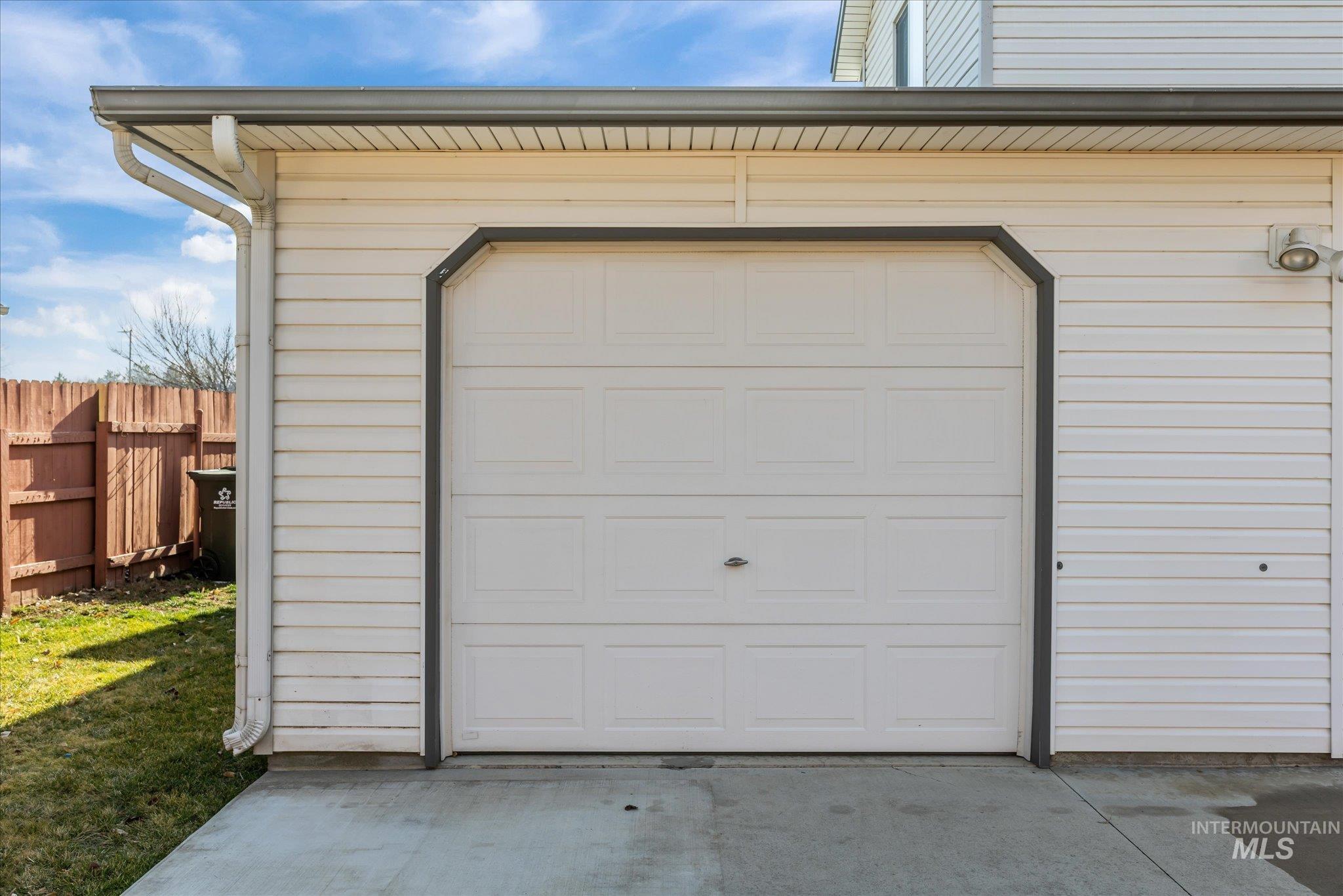 3359 N Summerfield Way, Meridian, Idaho 83646, 4 Bedrooms, 2.5 Bathrooms, Residential For Sale, Price $550,000,MLS 98975000