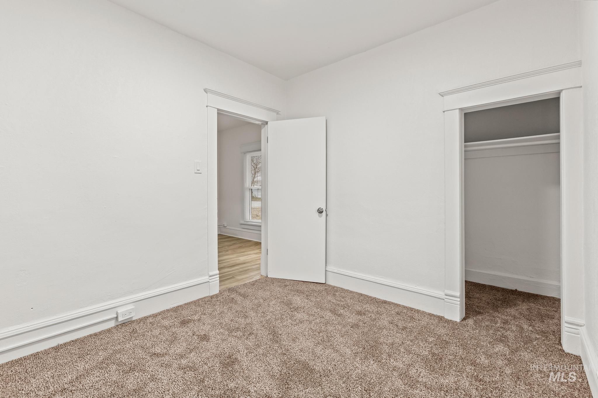 202 E Park Ave, New Plymouth, Idaho 83655, 3 Bedrooms, 1 Bathroom, Residential For Sale, Price $299,900,MLS 98975002