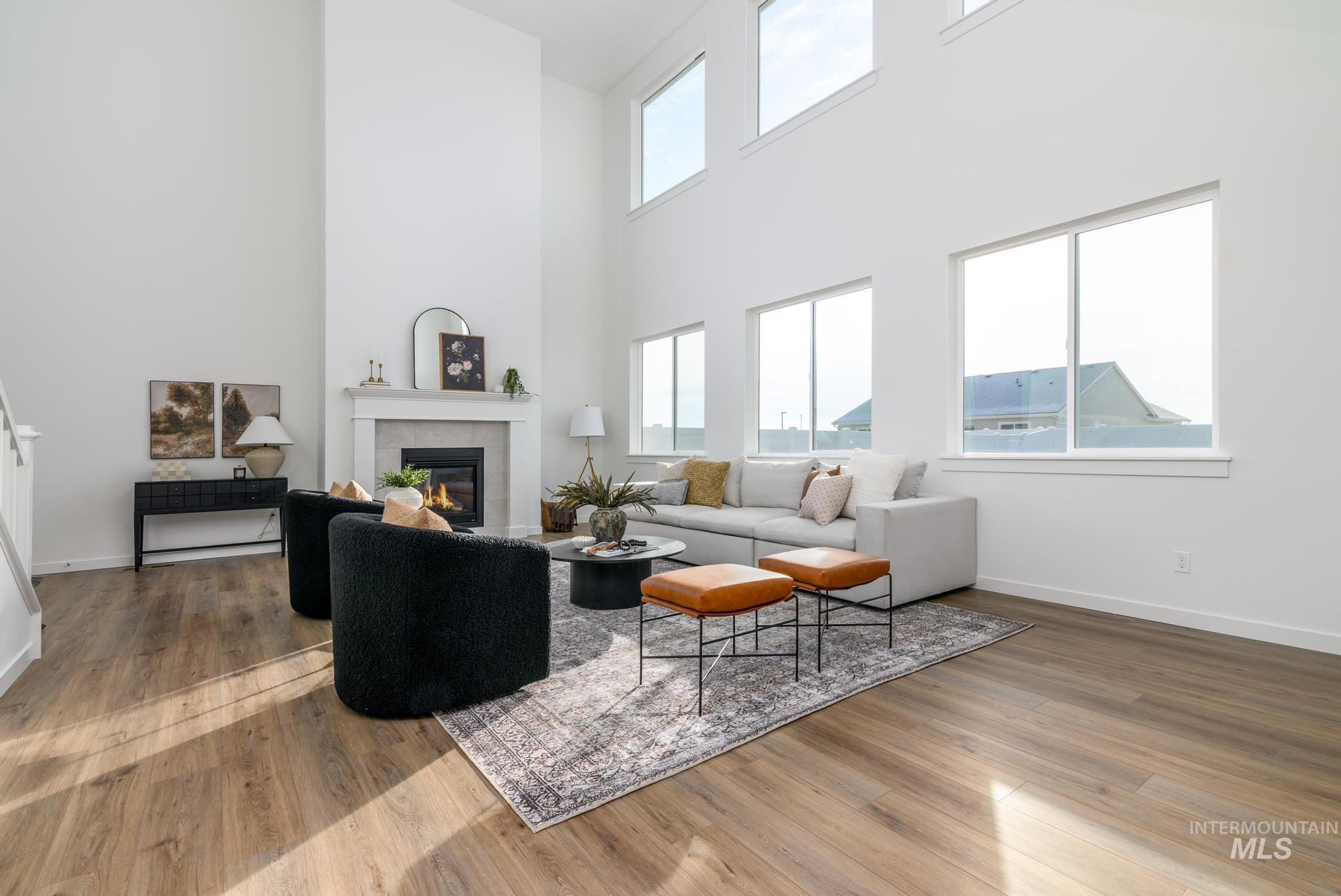 855 W Bay St, Middleton, Idaho 83644, 5 Bedrooms, 4 Bathrooms, Residential For Sale, Price $574,000,MLS 98975007