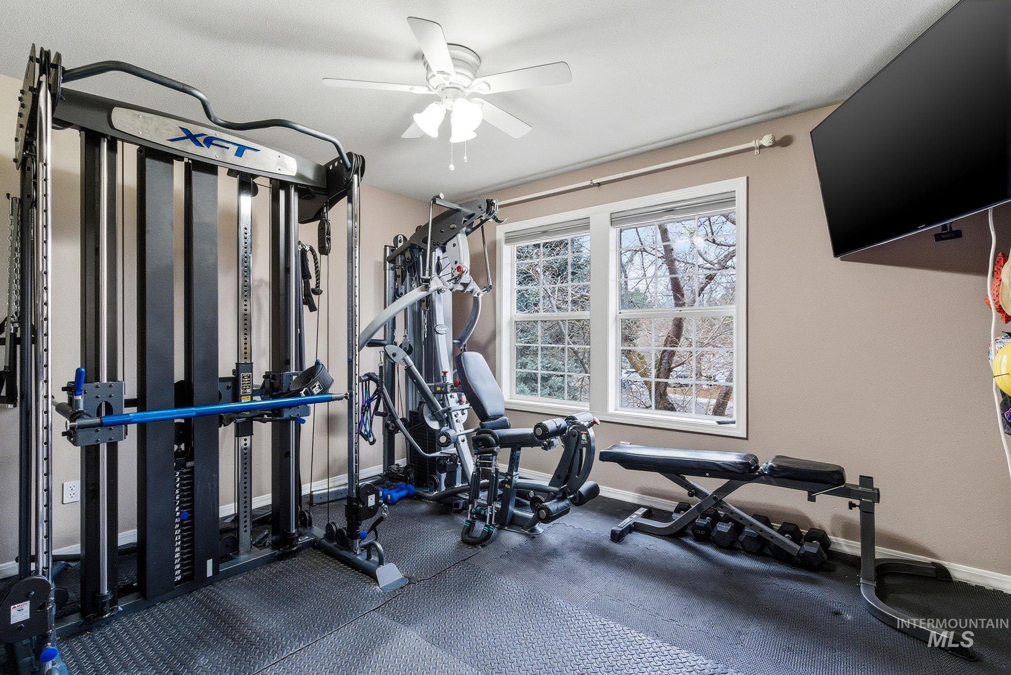 5125 N Riverfront Dr., Garden City, Idaho 83714, 4 Bedrooms, 3 Bathrooms, Residential For Sale, Price $900,000,MLS 98975009