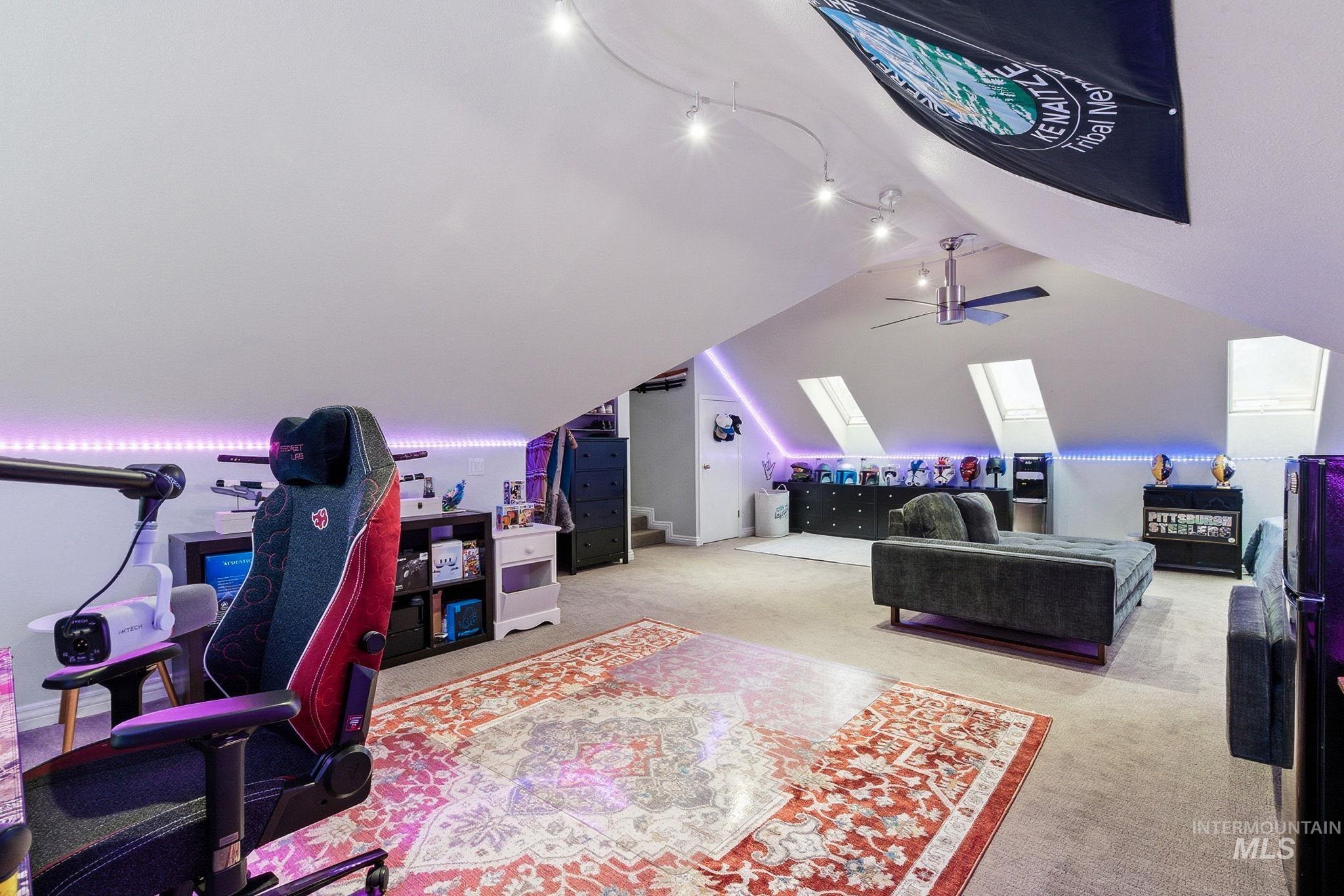 5125 N Riverfront Dr., Garden City, Idaho 83714, 4 Bedrooms, 3 Bathrooms, Residential For Sale, Price $900,000,MLS 98975009