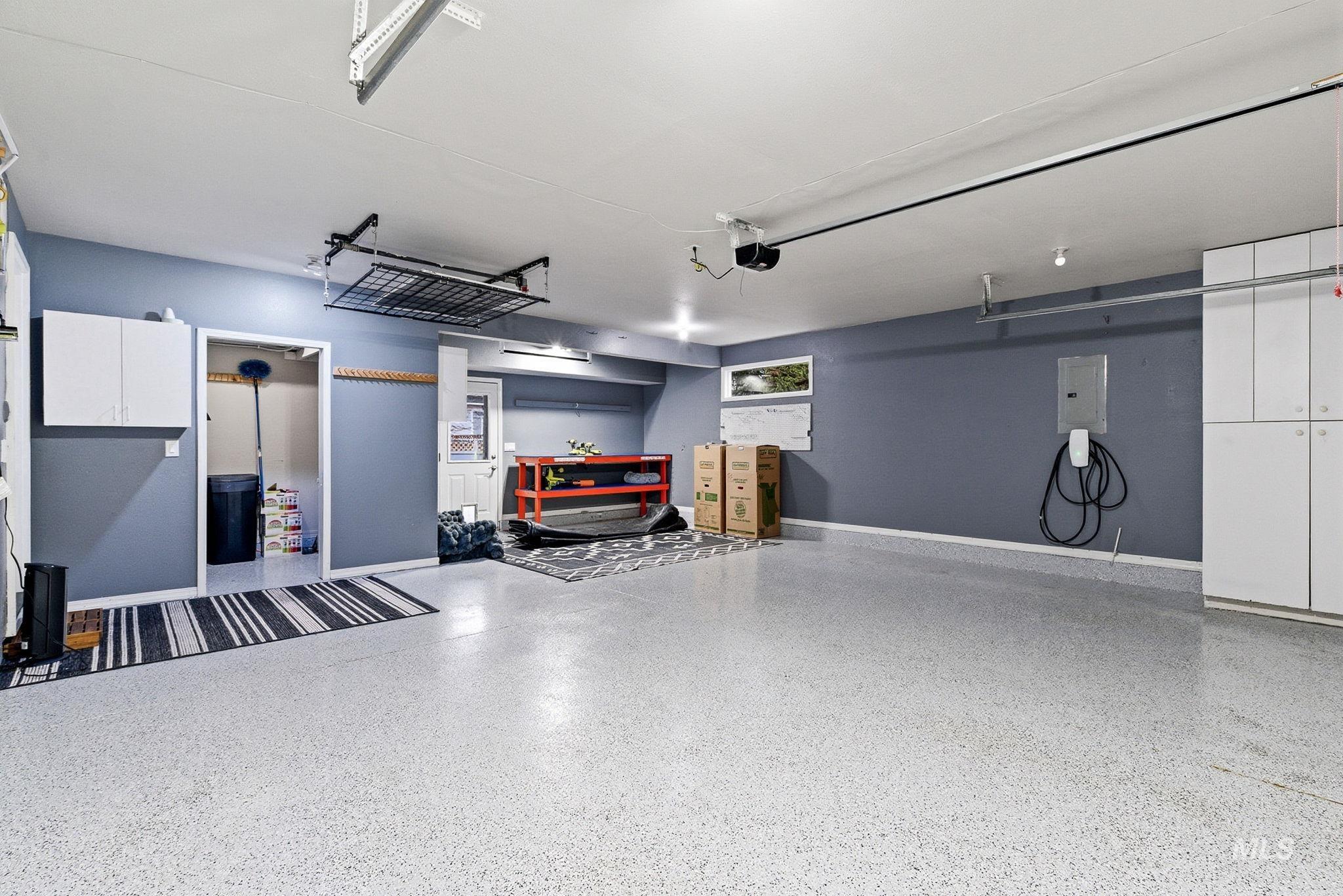 5125 N Riverfront Dr., Garden City, Idaho 83714, 4 Bedrooms, 3 Bathrooms, Residential For Sale, Price $900,000,MLS 98975009