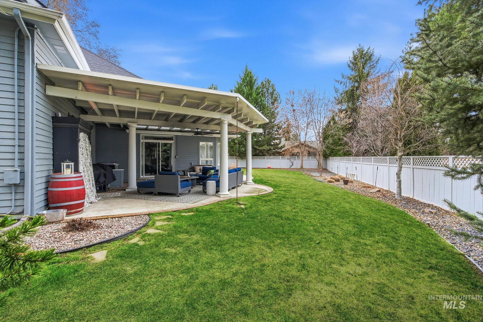 5125 N Riverfront Dr., Garden City, Idaho 83714, 4 Bedrooms, 3 Bathrooms, Residential For Sale, Price $900,000,MLS 98975009