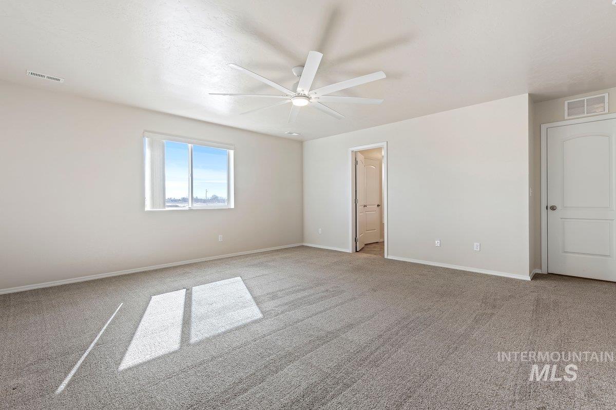 1555 Condor Drive, Middleton, Idaho 83644, 5 Bedrooms, 2.5 Bathrooms, Residential For Sale, Price $550,000, 98975010