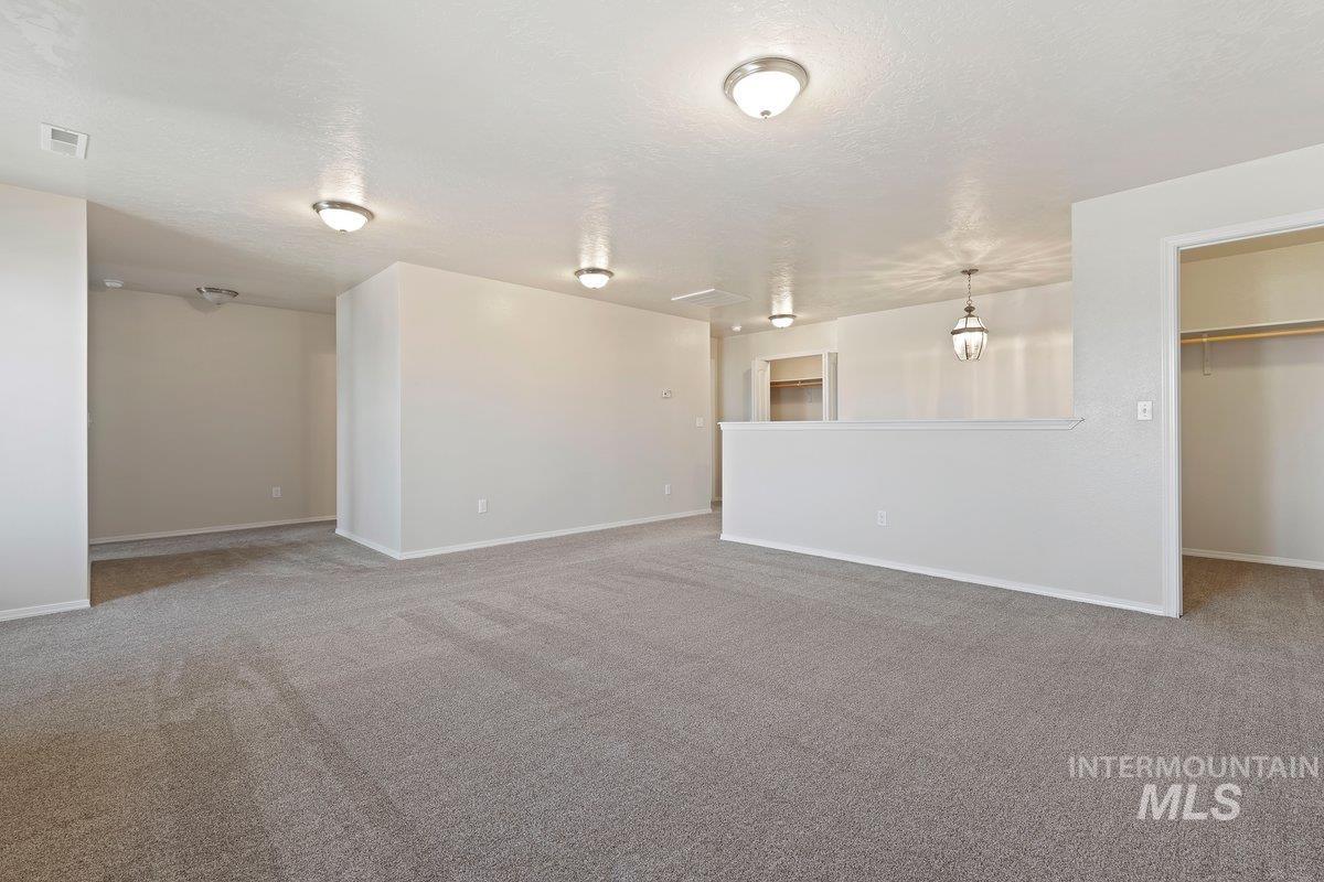 1555 Condor Drive, Middleton, Idaho 83644, 5 Bedrooms, 2.5 Bathrooms, Residential For Sale, Price $550,000, 98975010