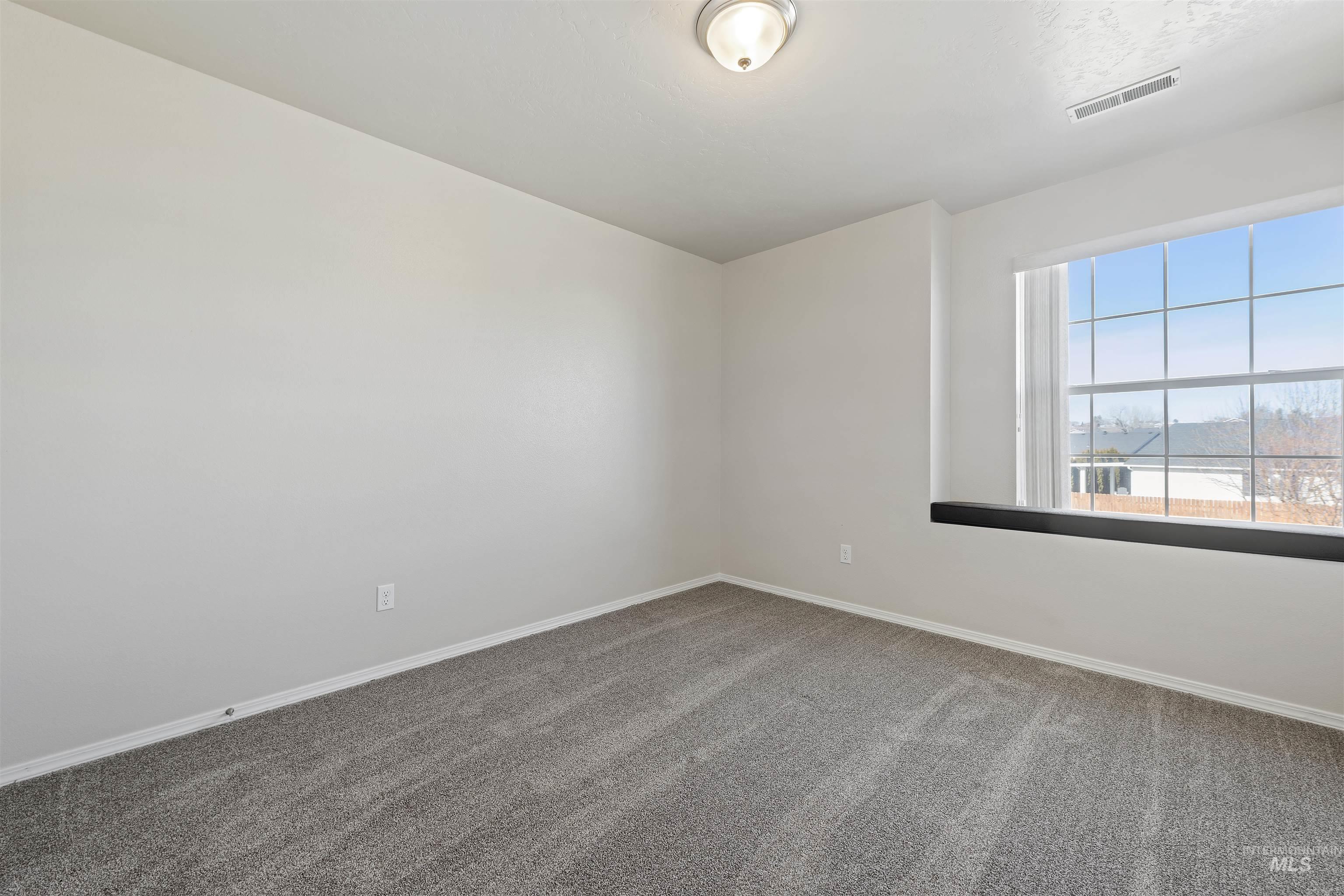 1555 Condor Drive, Middleton, Idaho 83644, 5 Bedrooms, 2.5 Bathrooms, Residential For Sale, Price $550,000, 98975010