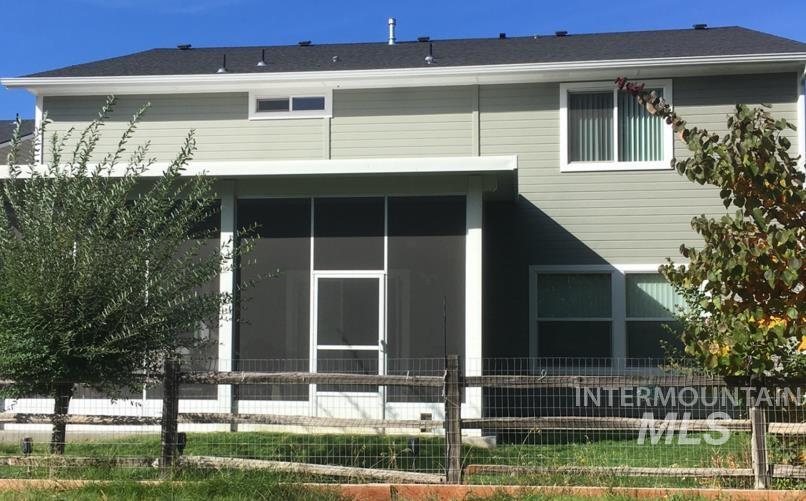 1555 Condor Drive, Middleton, Idaho 83644, 5 Bedrooms, 2.5 Bathrooms, Residential For Sale, Price $550,000,MLS 98975010