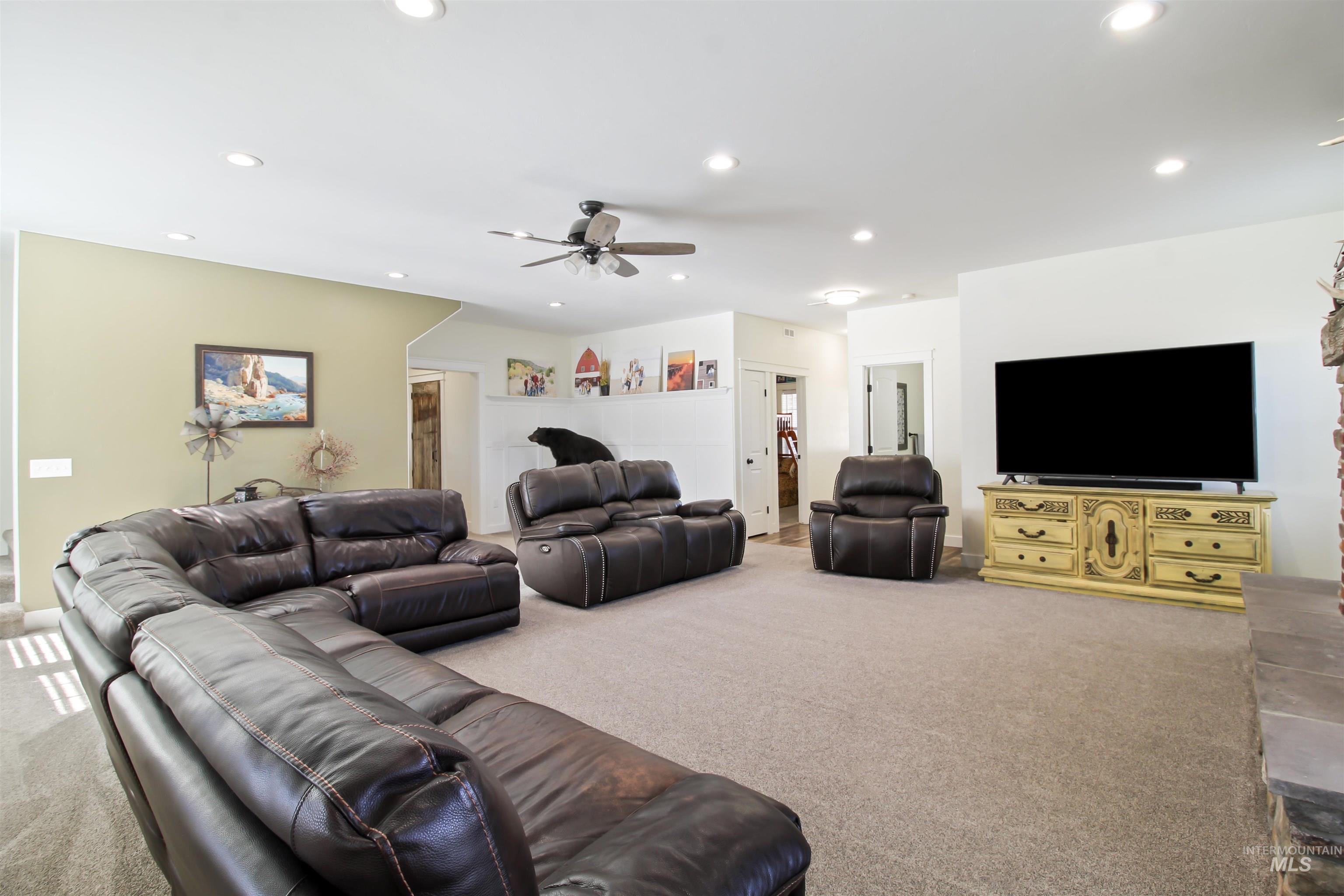 781 N 1150 E, Jackson, Idaho 83350, 6 Bedrooms, 5 Bathrooms, Residential For Sale, Price $849,999,MLS 98975014