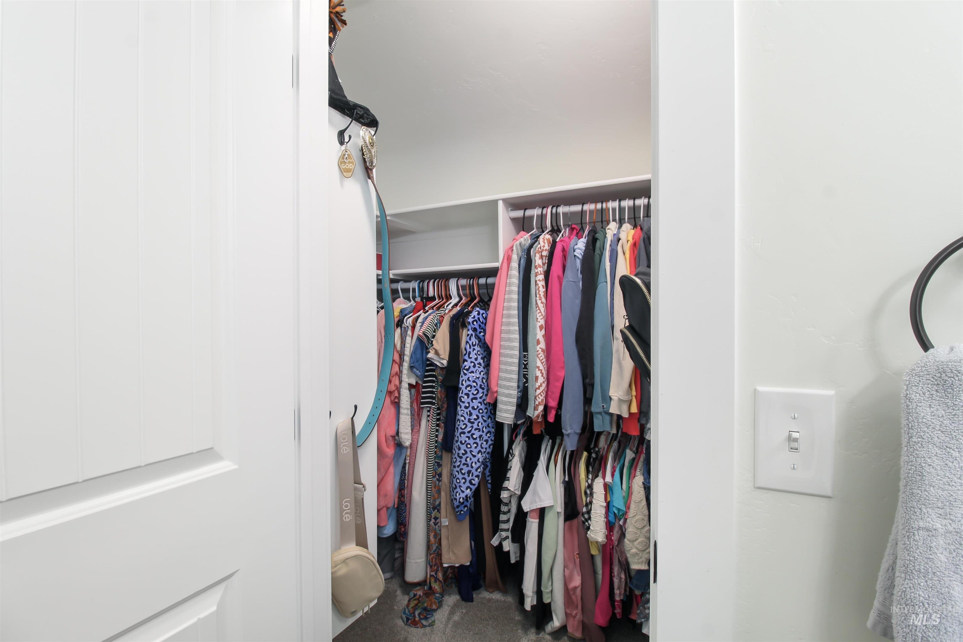 781 N 1150 E, Jackson, Idaho 83350, 6 Bedrooms, 5 Bathrooms, Residential For Sale, Price $849,999,MLS 98975014