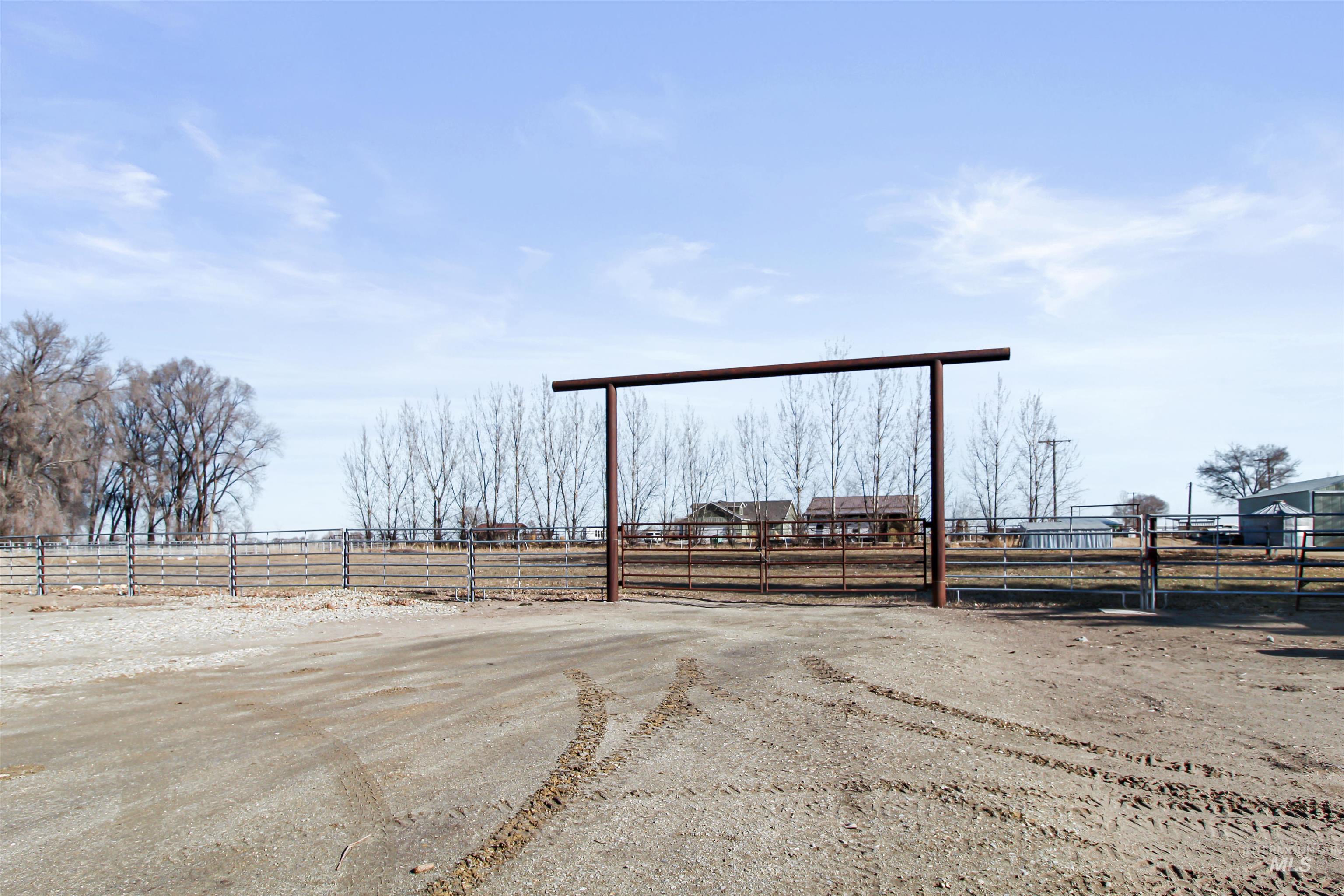 781 N 1150 E, Jackson, Idaho 83350, 6 Bedrooms, 5 Bathrooms, Residential For Sale, Price $849,999,MLS 98975014