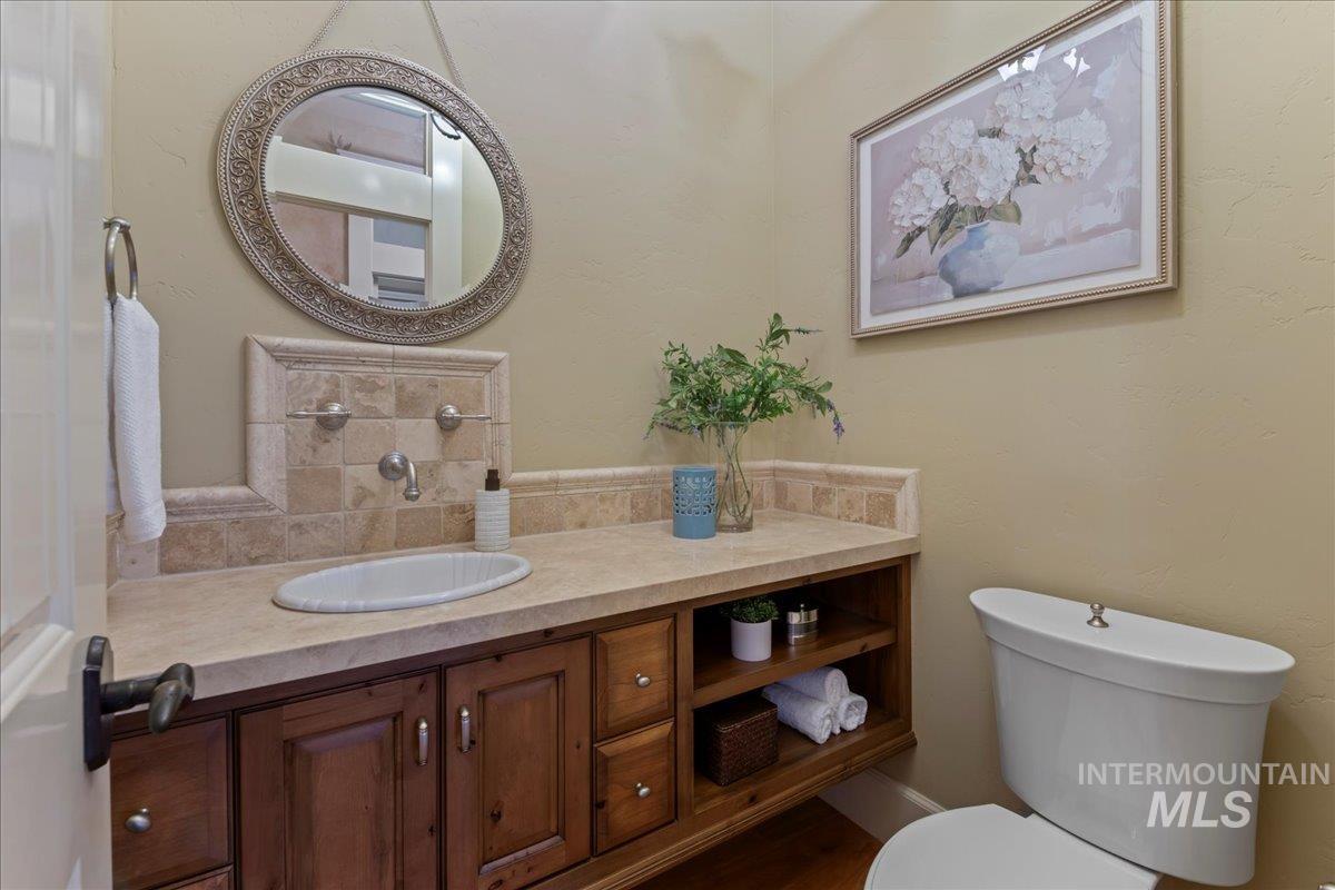 3071 S Abigail Way, Boise, Idaho 83706, 3 Bedrooms, 3.5 Bathrooms, Residential For Sale, Price $1,275,000,MLS 98975016