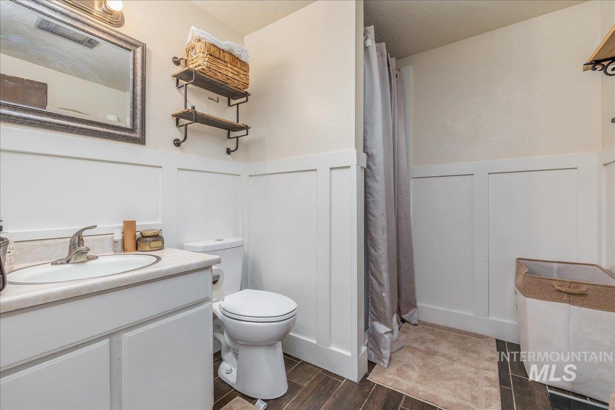 10590 Duck Ln, Nampa, Idaho 83686, 4 Bedrooms, 3 Bathrooms, Residential For Sale, Price $3,190,000,MLS 98975017