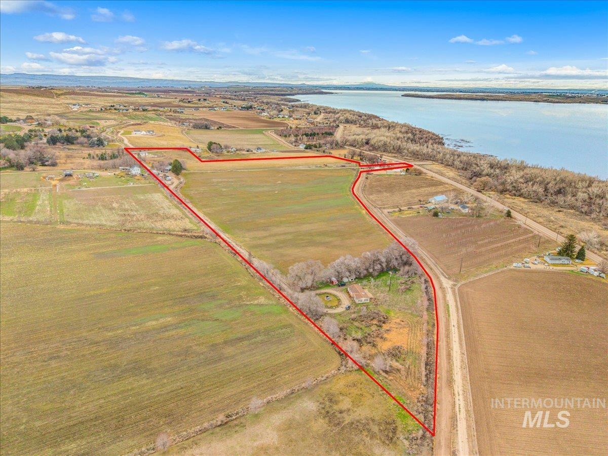 10590 Duck Ln, Nampa, Idaho 83686, 4 Bedrooms, 3 Bathrooms, Residential For Sale, Price $3,190,000,MLS 98975017