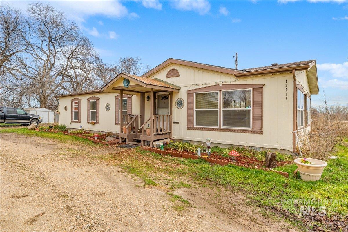 10590 Duck Ln, Nampa, Idaho 83686, 4 Bedrooms, 3 Bathrooms, Residential For Sale, Price $3,190,000,MLS 98975017