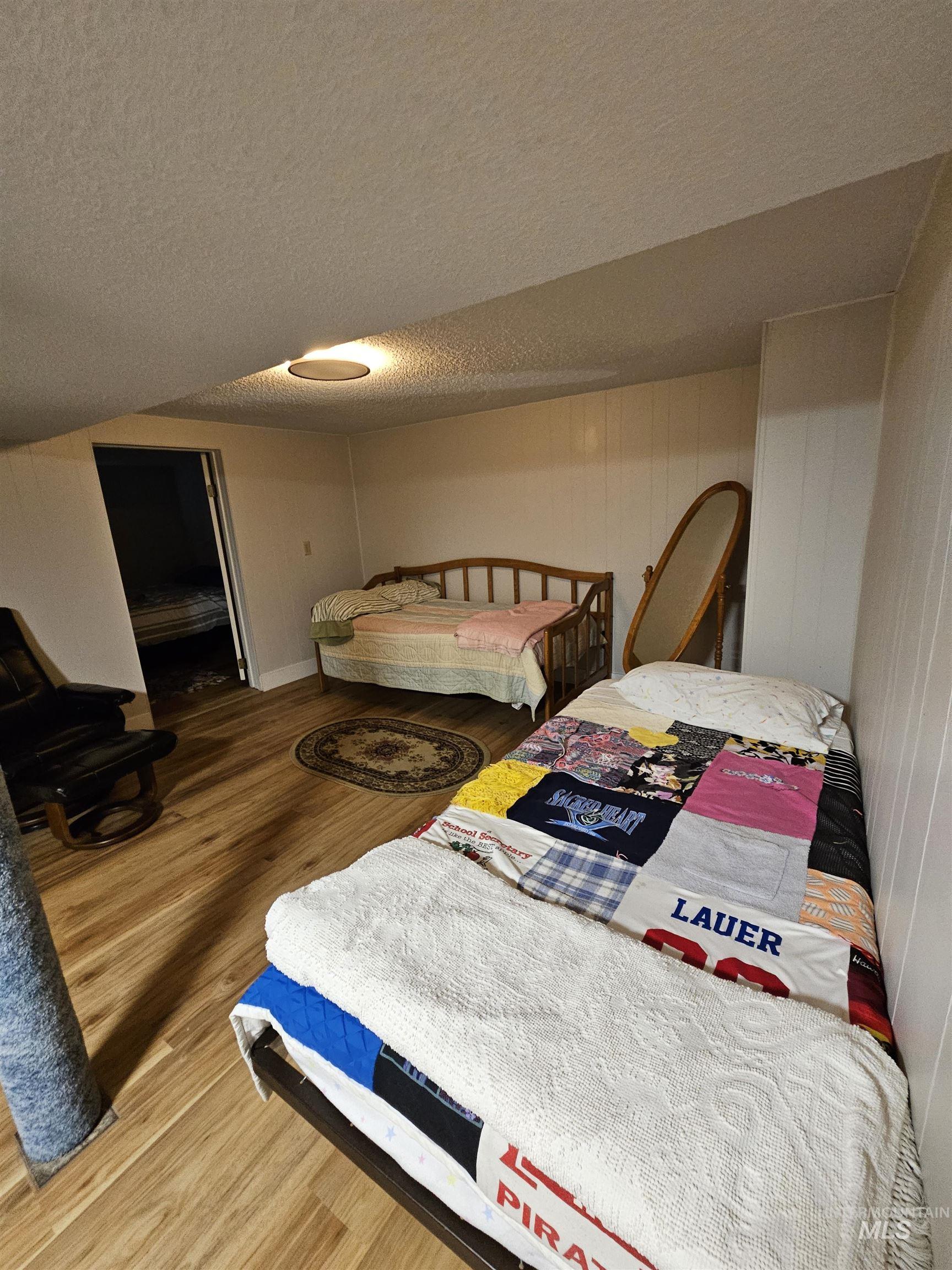 701 King Street, CottonWood, Idaho 83522, 2 Bedrooms, 2 Bathrooms, Residential For Sale, Price $289,000, 98975018