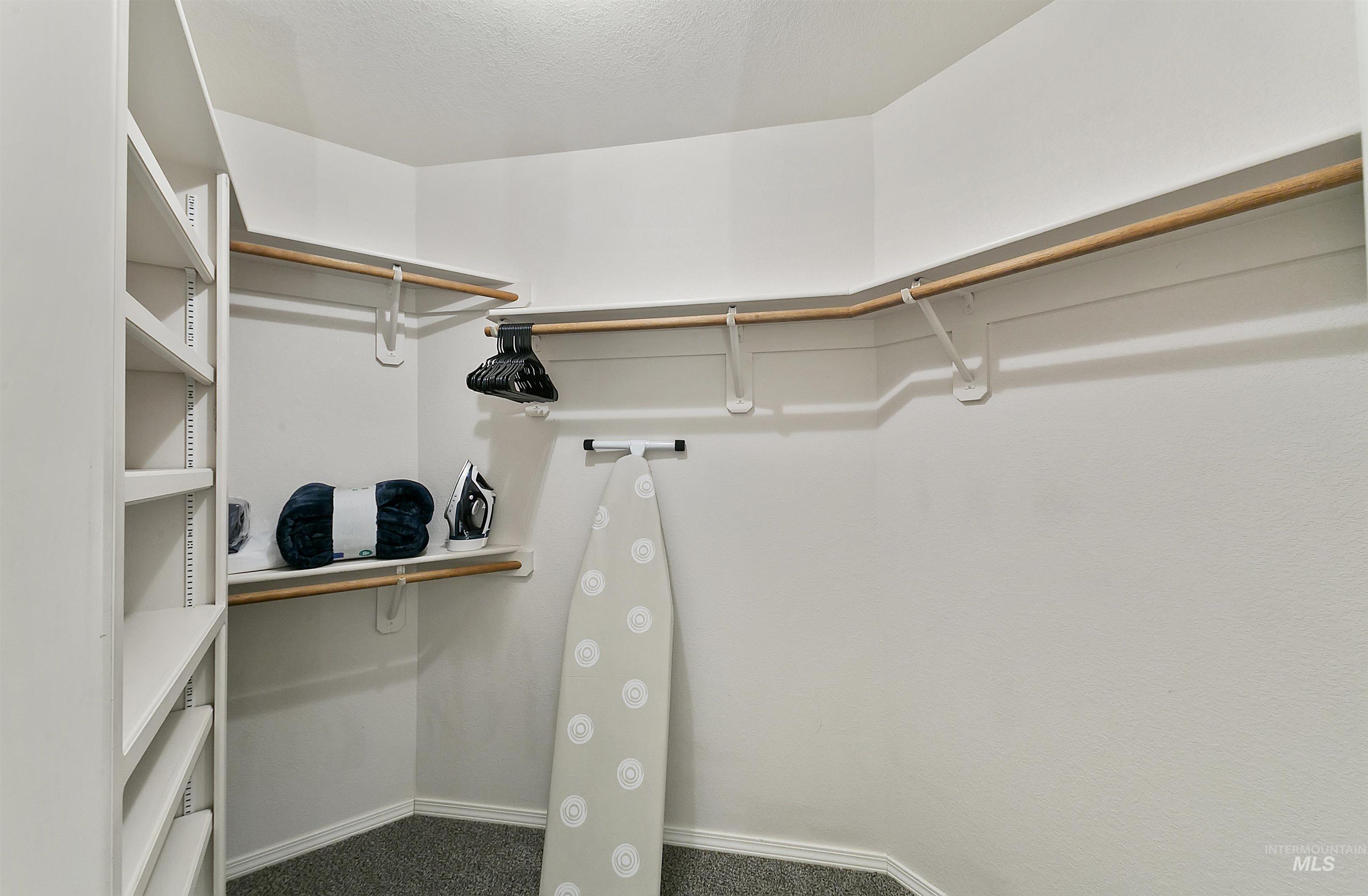 332 S Bitteroot Drive, Boise, Idaho 83709, 3 Bedrooms, 2 Bathrooms, Residential For Sale, Price $484,000, 98975019