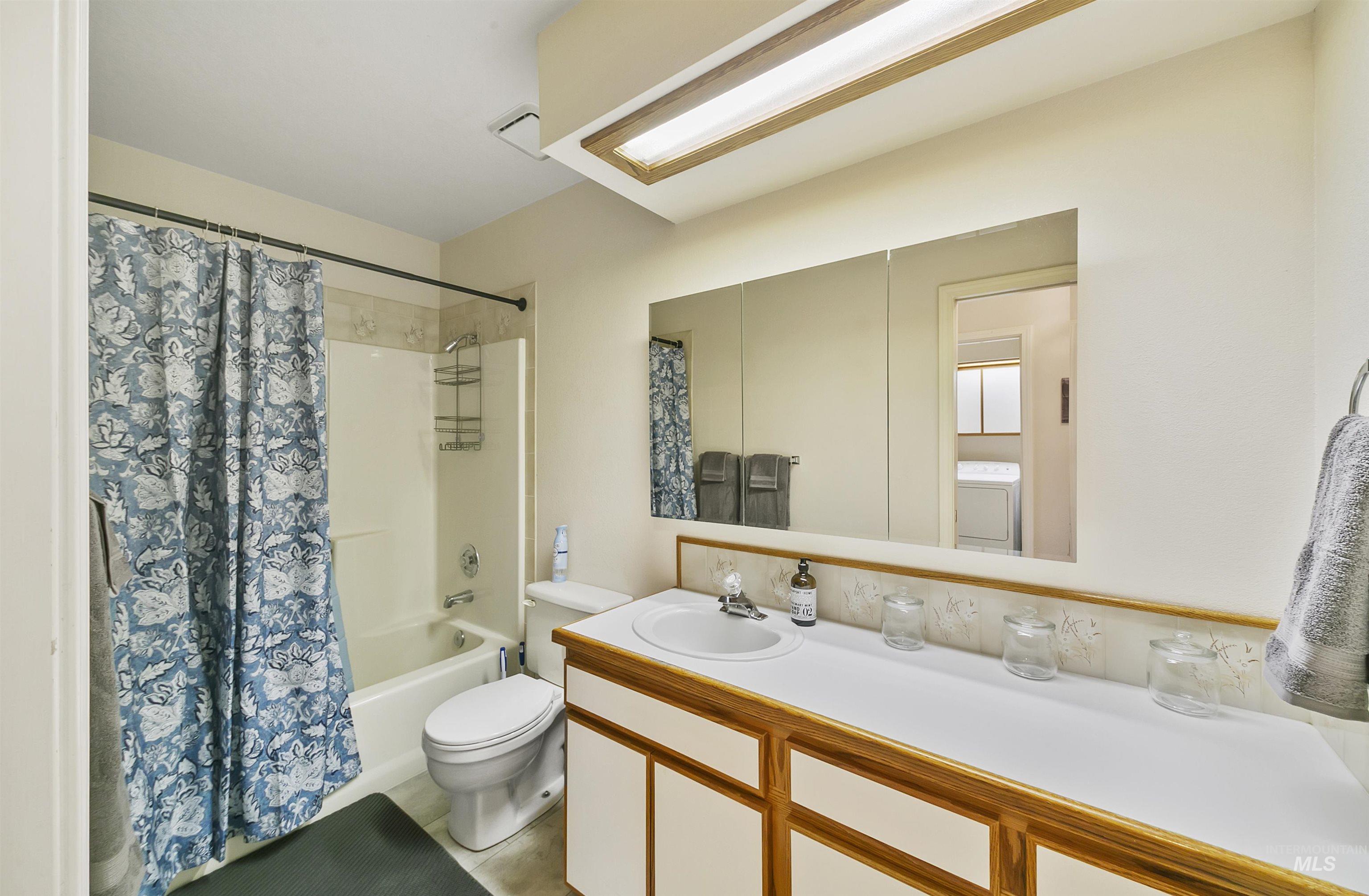 332 S Bitteroot Drive, Boise, Idaho 83709, 3 Bedrooms, 2 Bathrooms, Residential For Sale, Price $484,000, 98975019