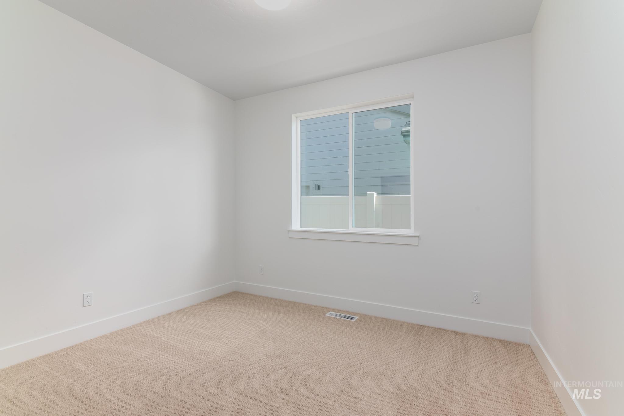 6318 W Snow Currant St, Meridian, Idaho 83646, 4 Bedrooms, 2 Bathrooms, Residential For Sale, Price $569,000,MLS 98975021