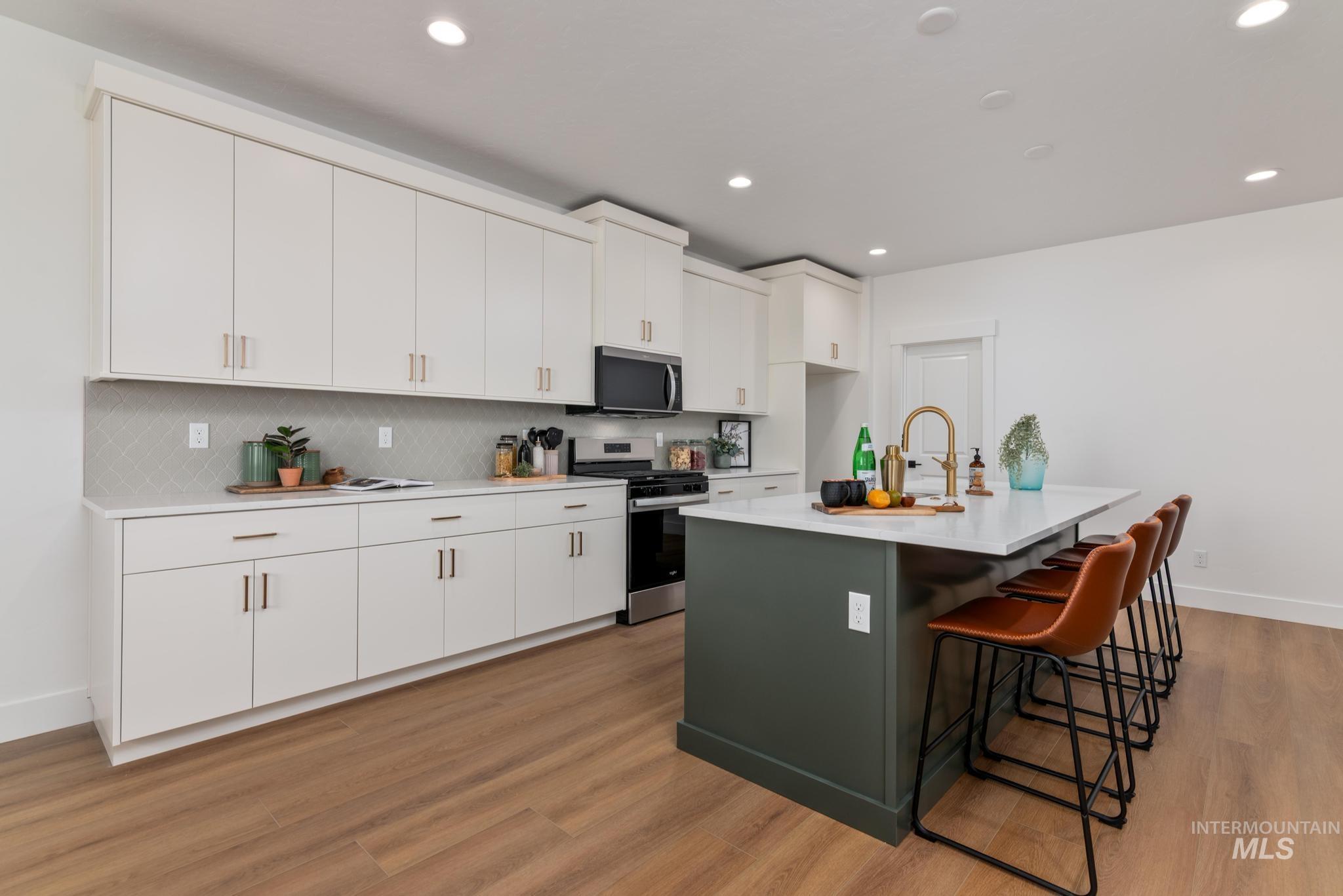 6318 W Snow Currant St, Meridian, Idaho 83646, 4 Bedrooms, 2 Bathrooms, Residential For Sale, Price $569,000,MLS 98975021